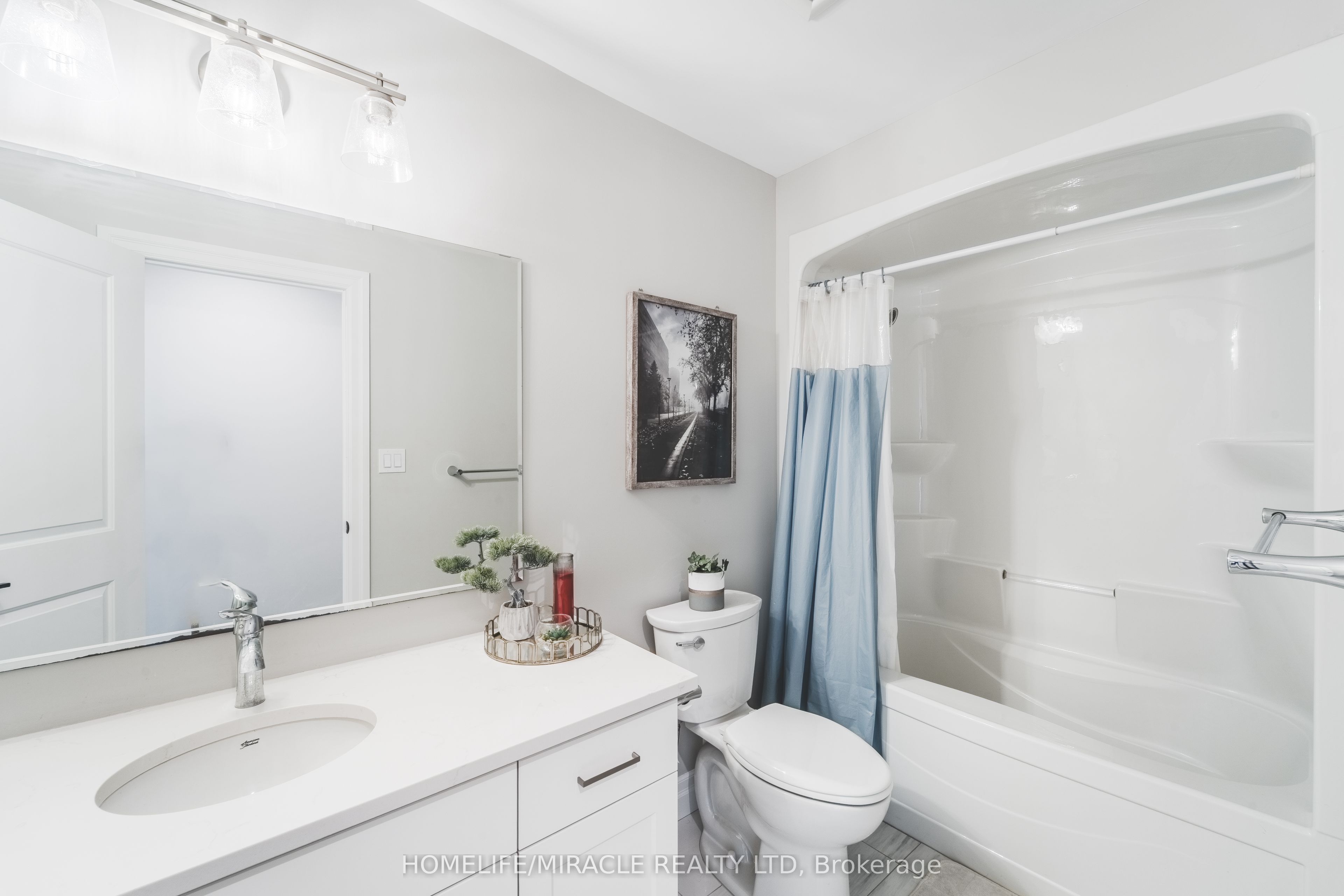 245 Tamarack Boulevard Property Photo 38