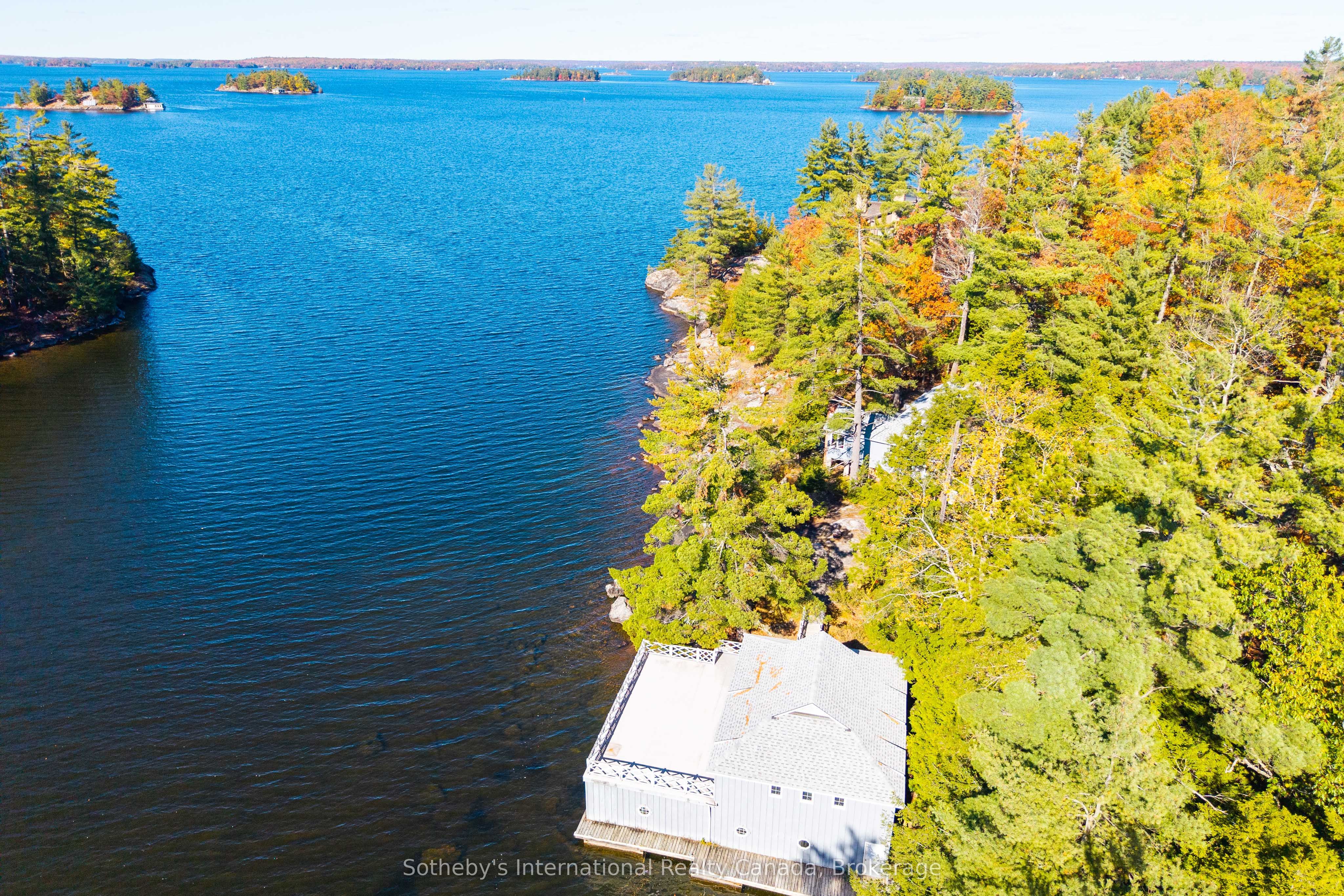 1-1076 Birch Point Road Property Photo 4