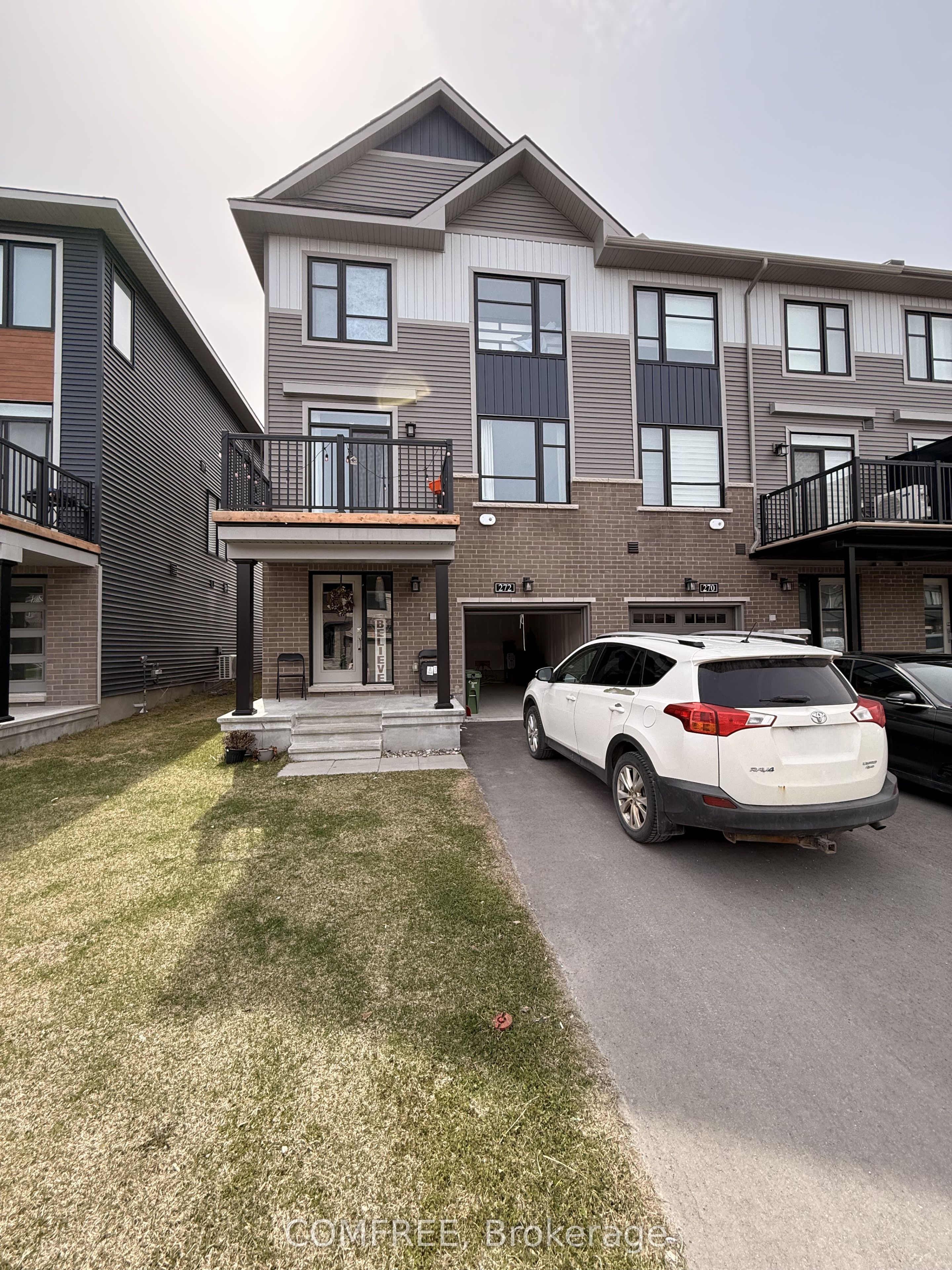 272 Elsie Macgill Walk Property Photo 1