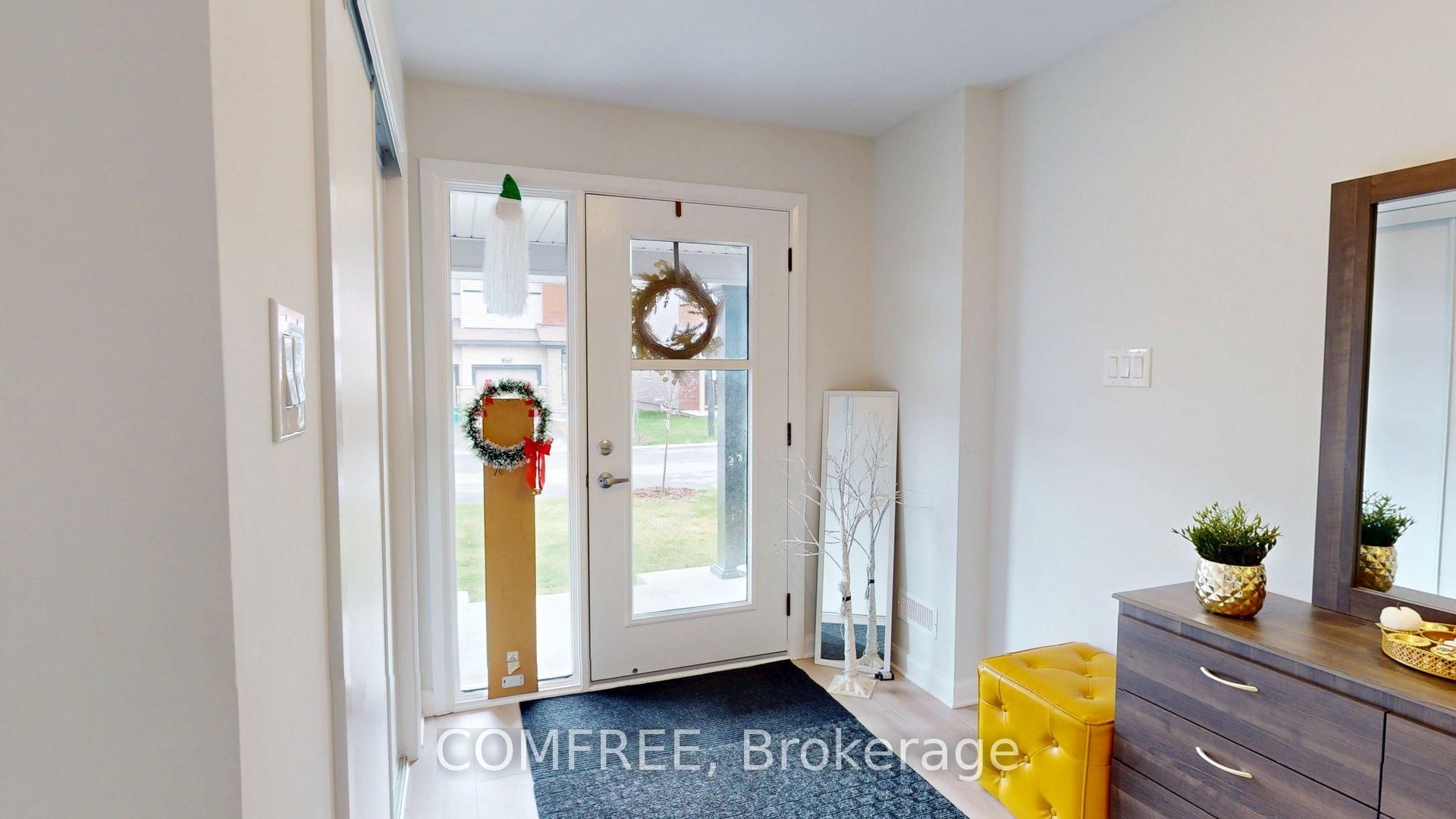 272 Elsie Macgill Walk Property Photo 3