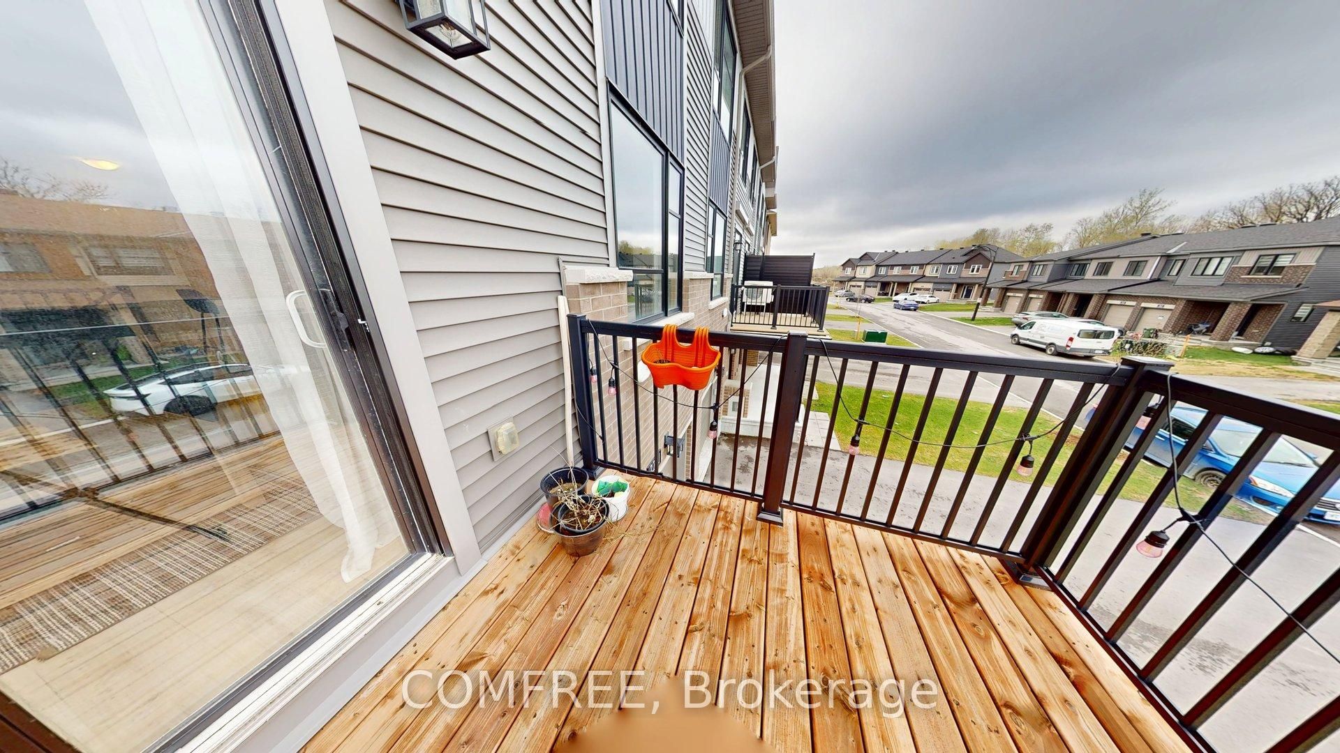 272 Elsie Macgill Walk Property Photo 19