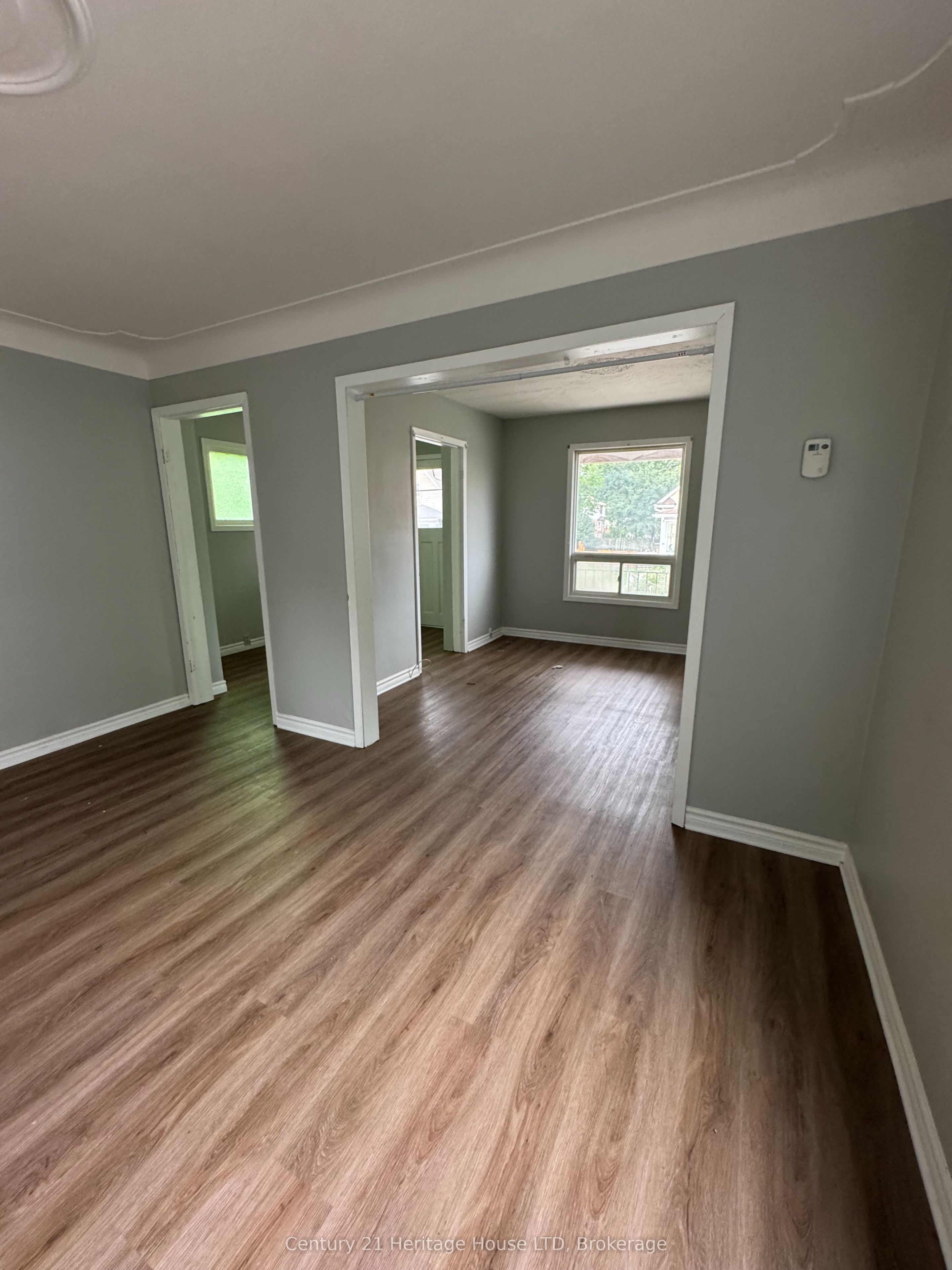 4688 Ryerson Crescent Property Photo 10