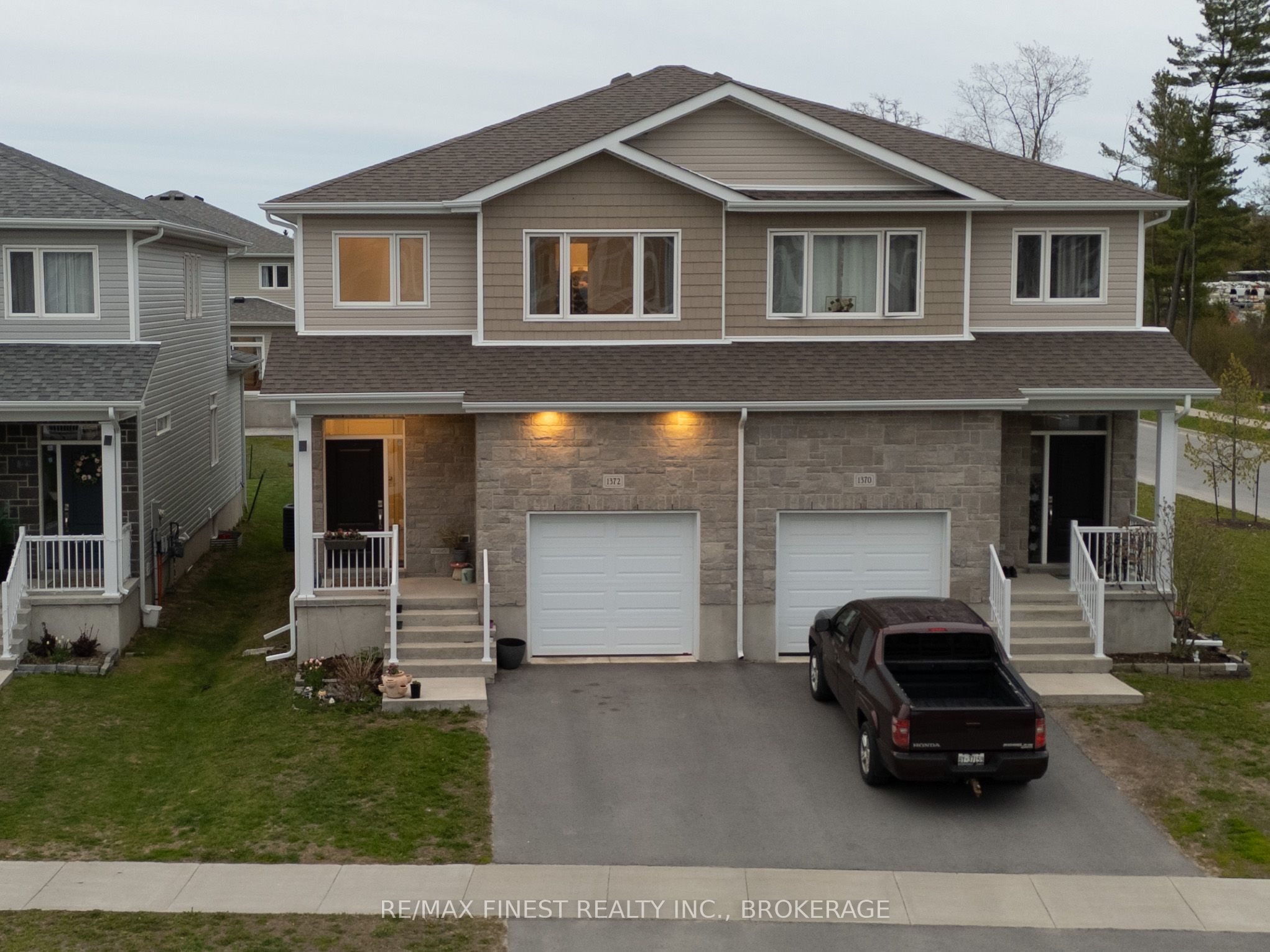 1372 Andersen Drive Property Photo 2