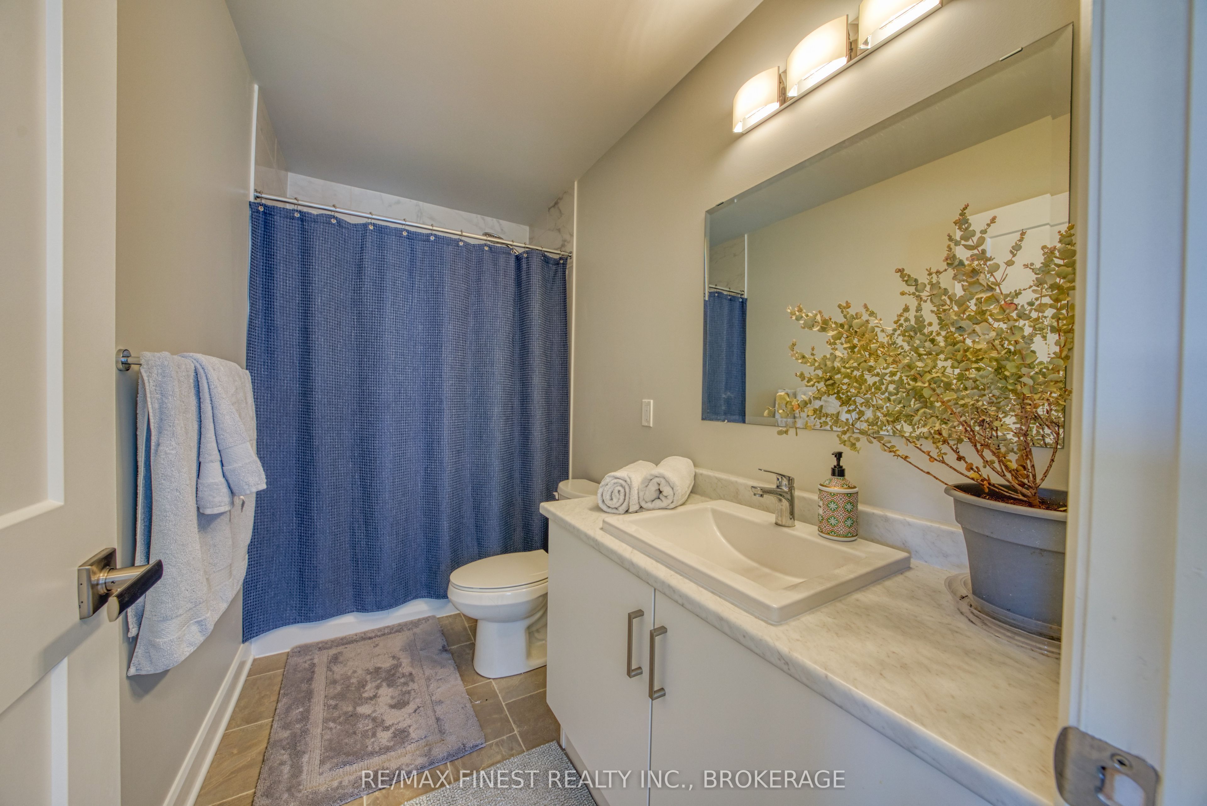 1372 Andersen Drive Property Photo 18