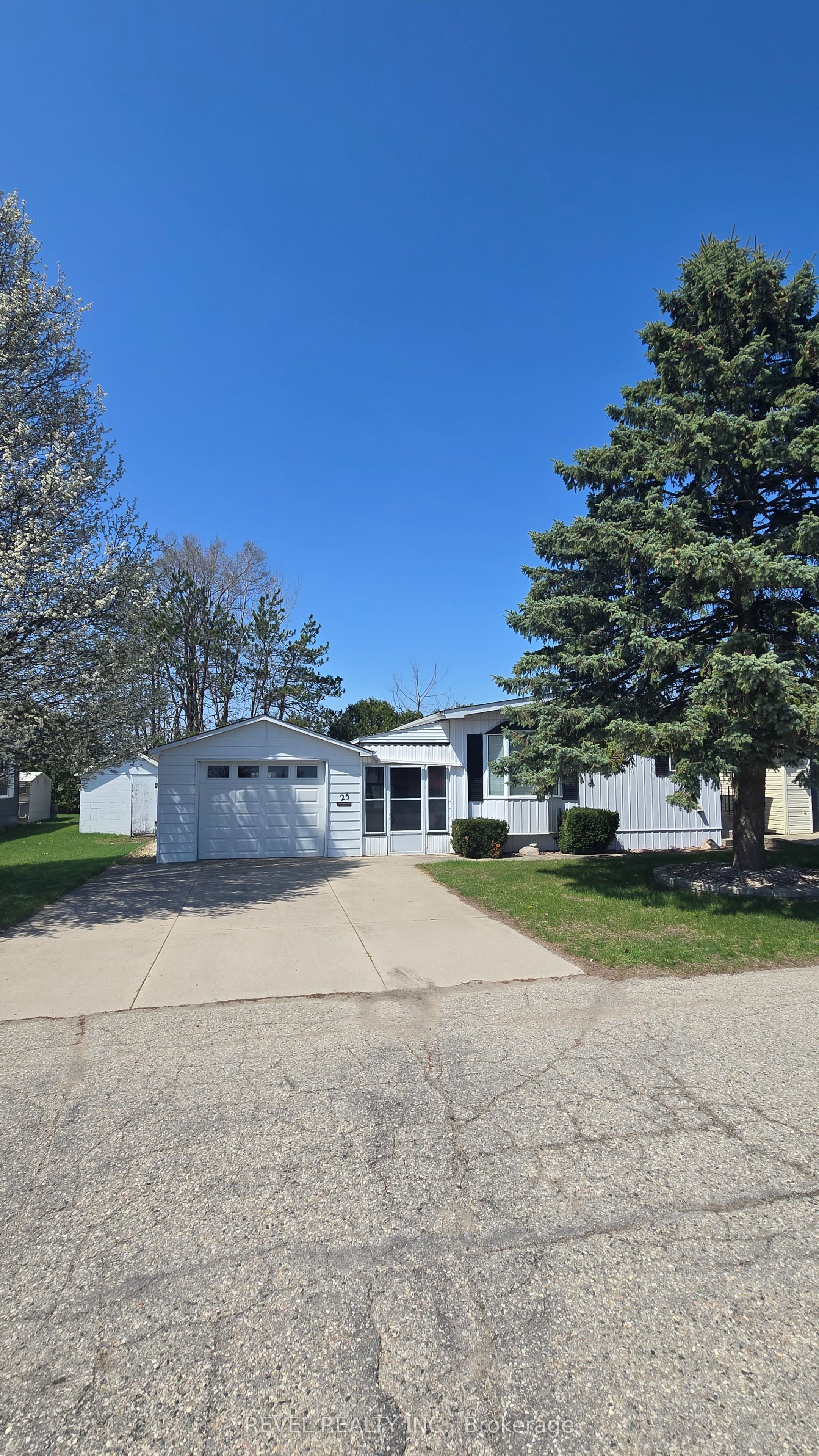 25 Miller Street Property Photo 1