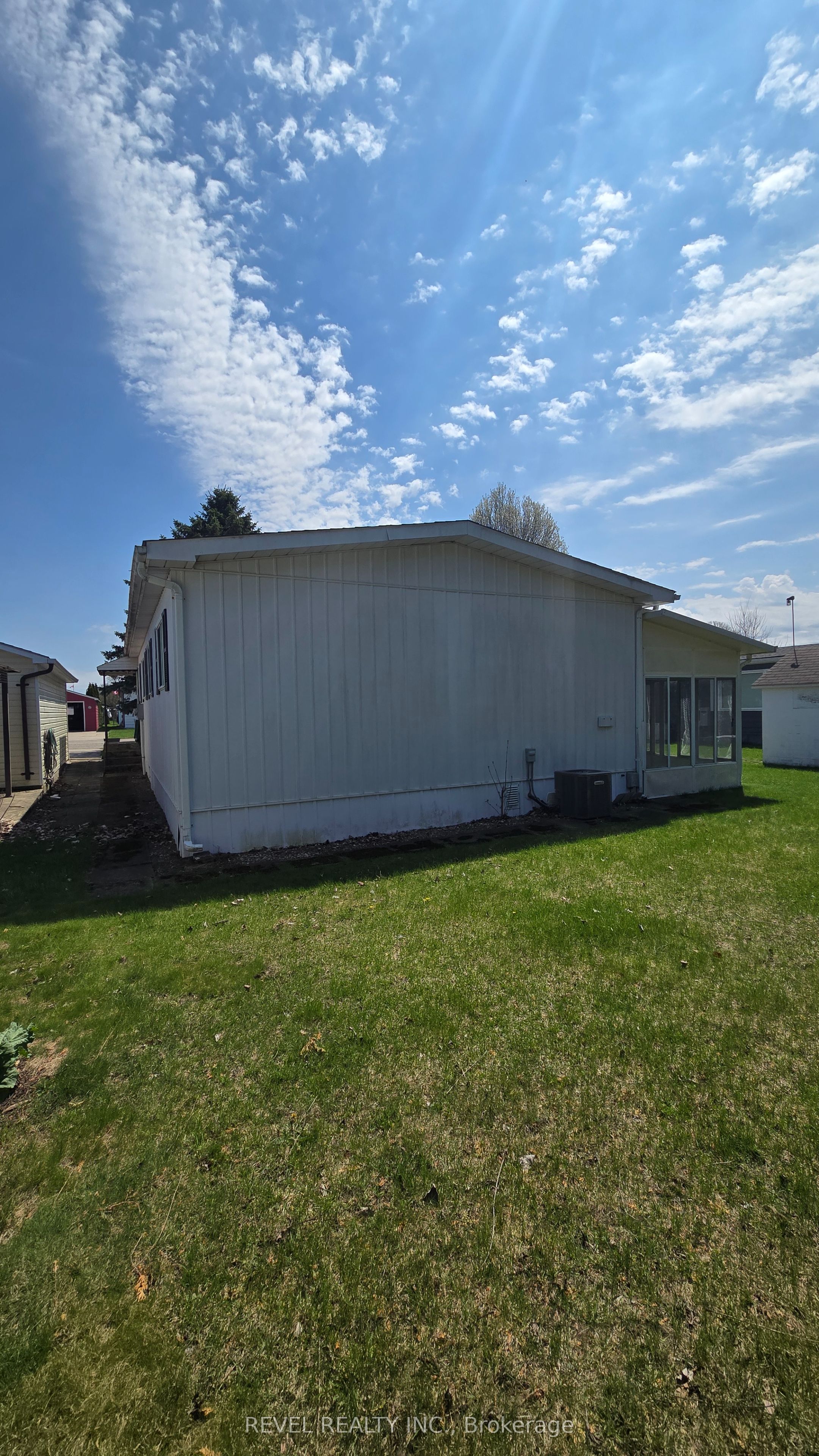 25 Miller Street Property Photo 6