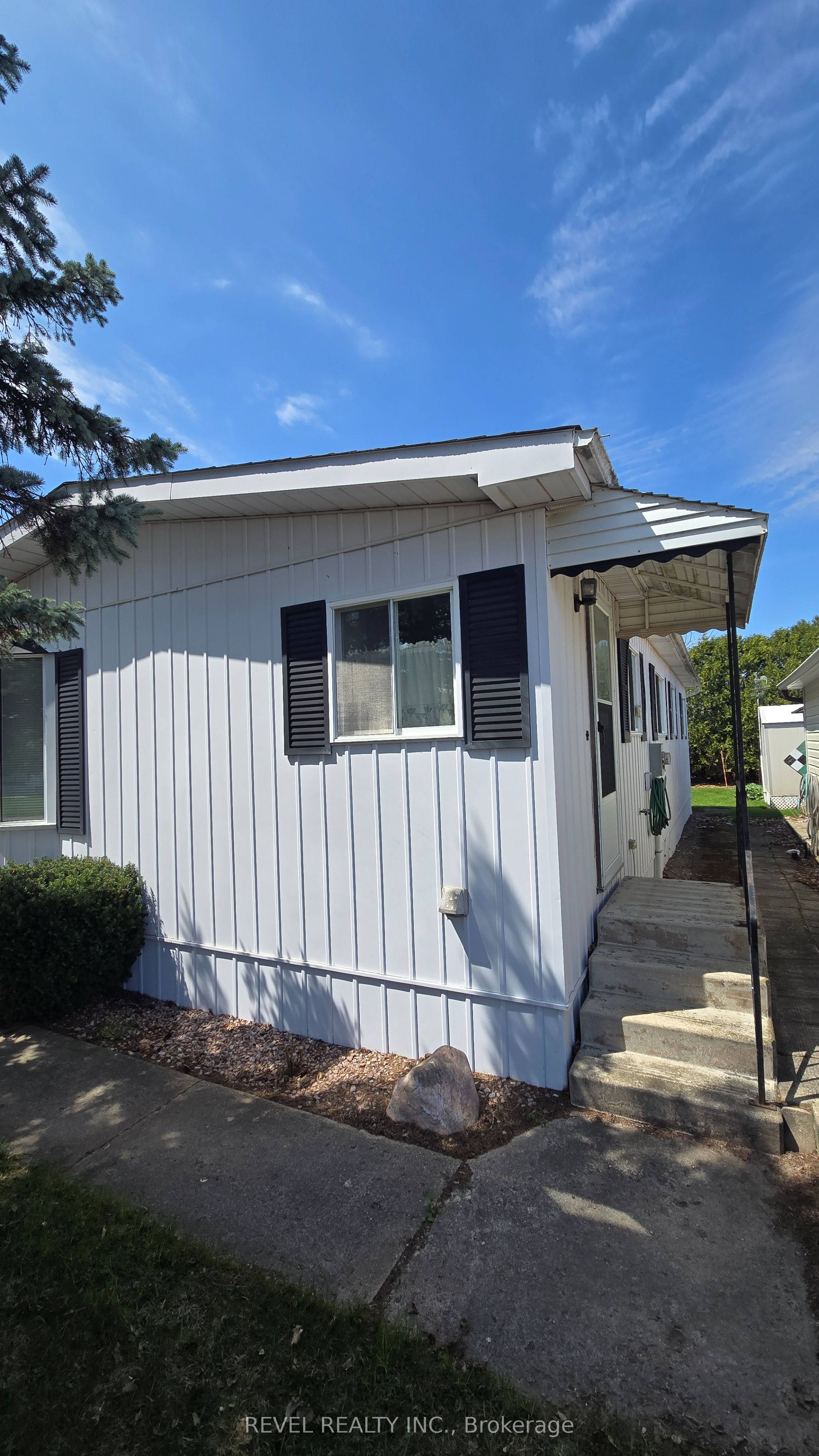 25 Miller Street Property Photo 10