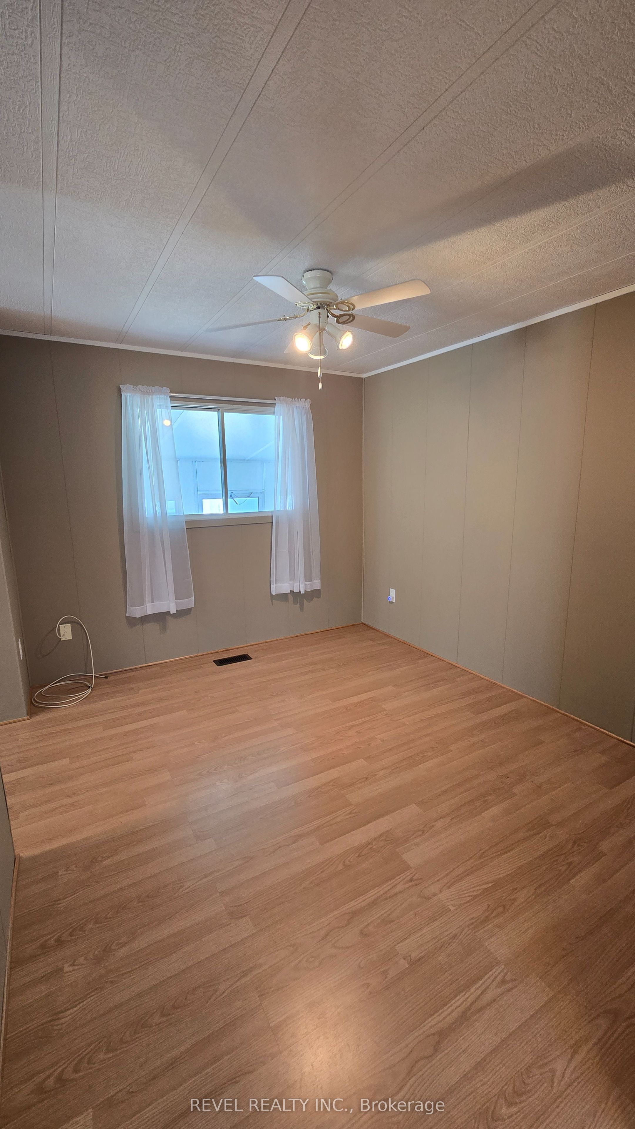 25 Miller Street Property Photo 17