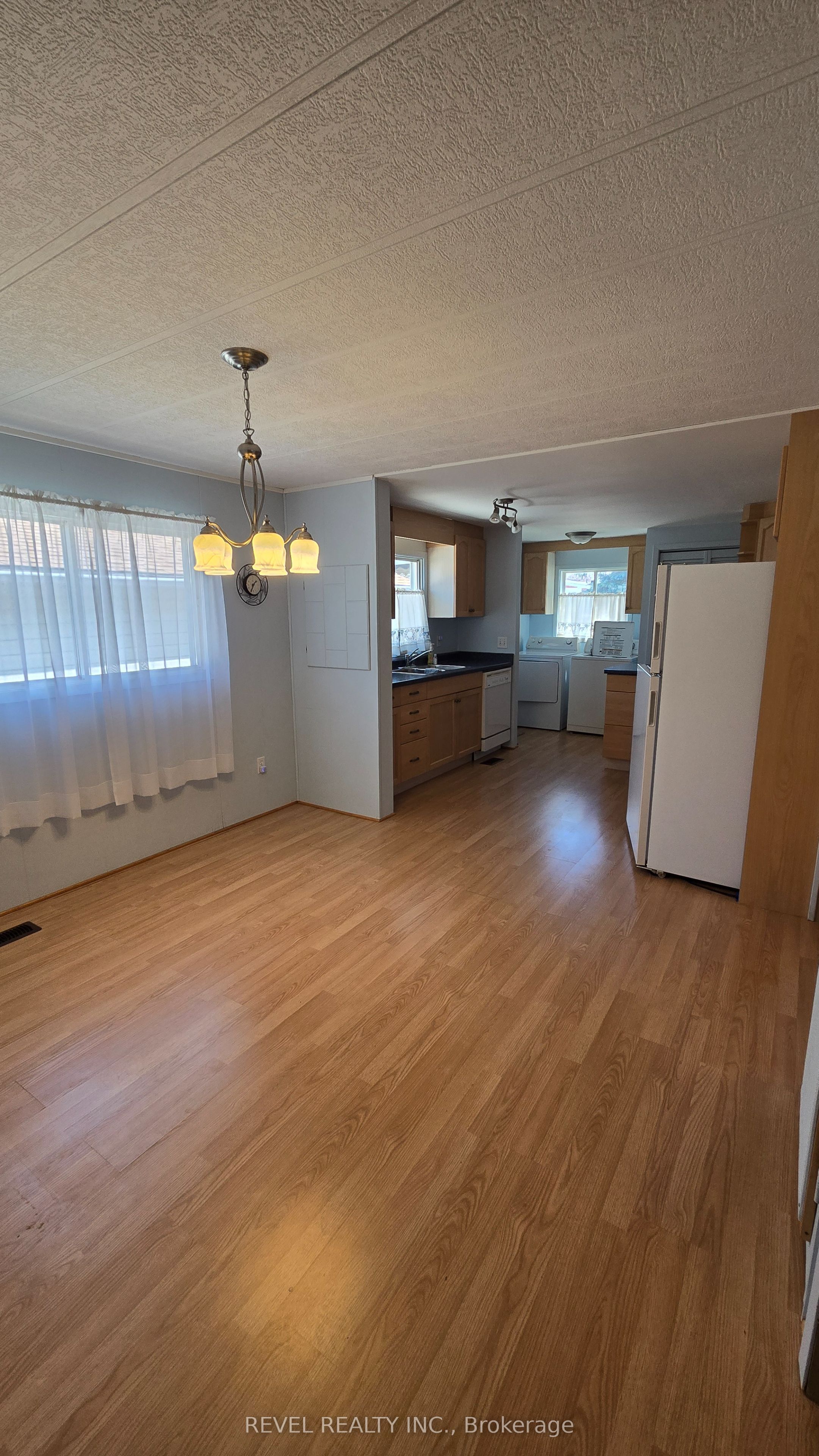 25 Miller Street Property Photo 19