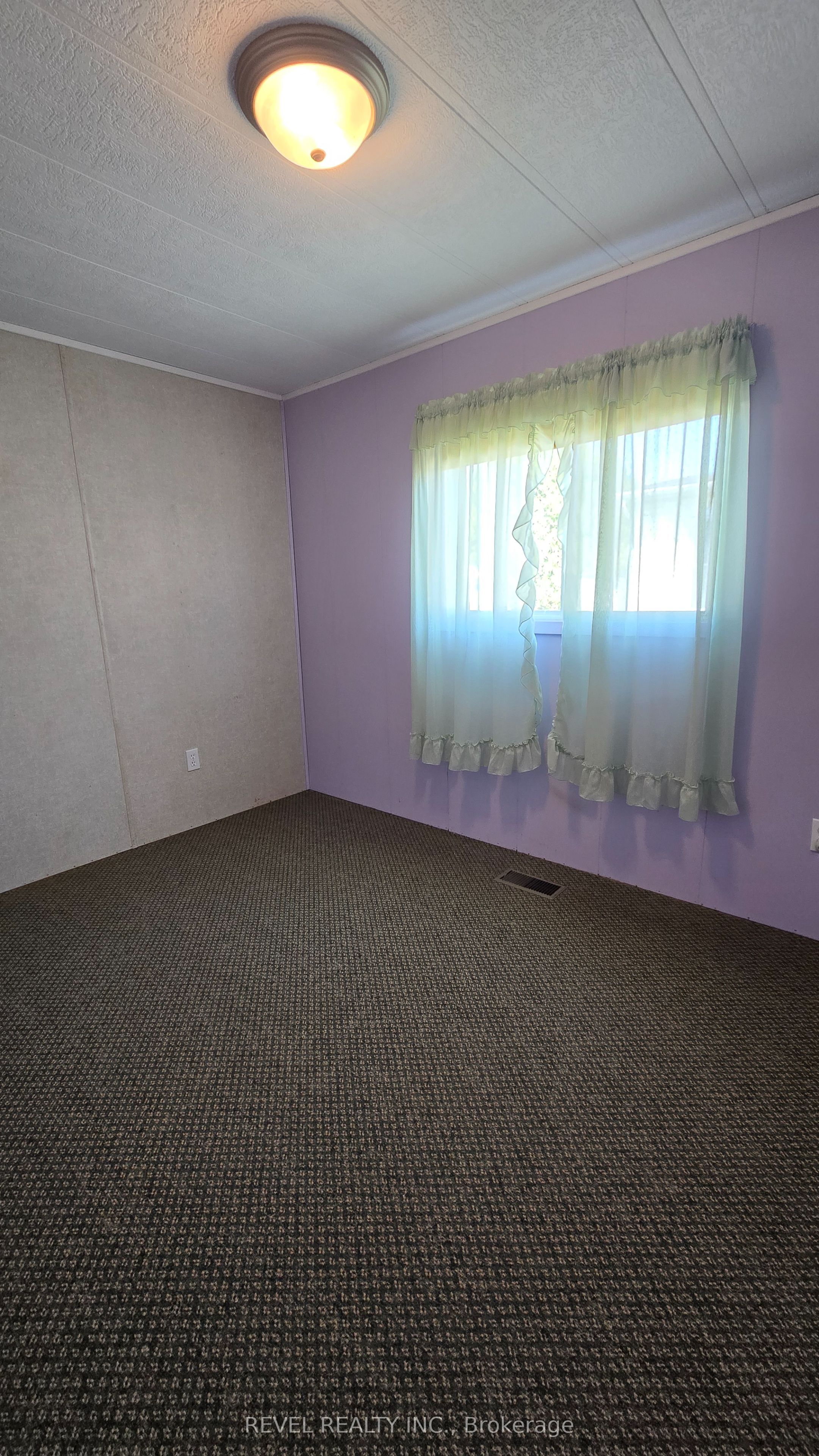 25 Miller Street Property Photo 22