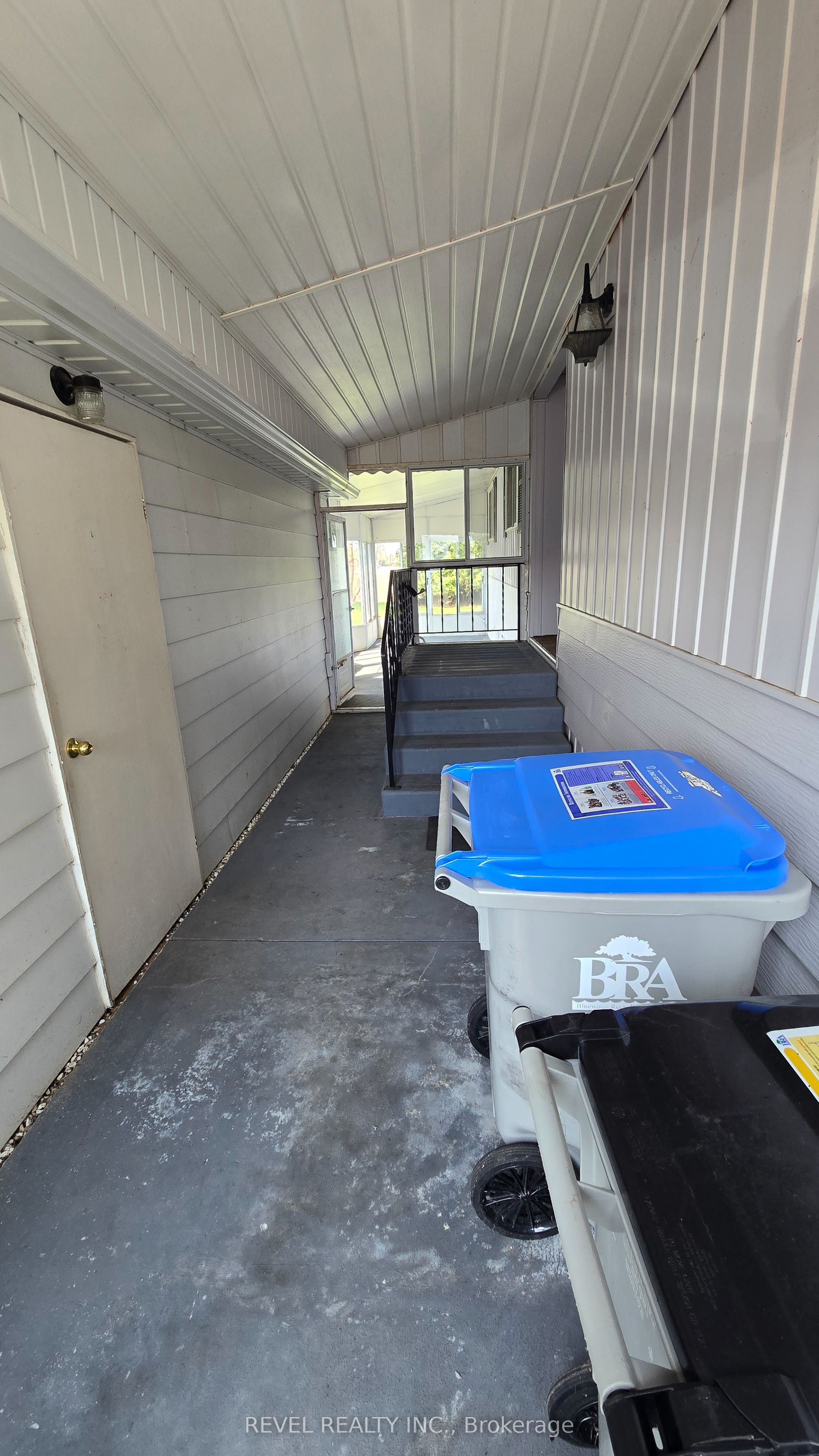 25 Miller Street Property Photo 32