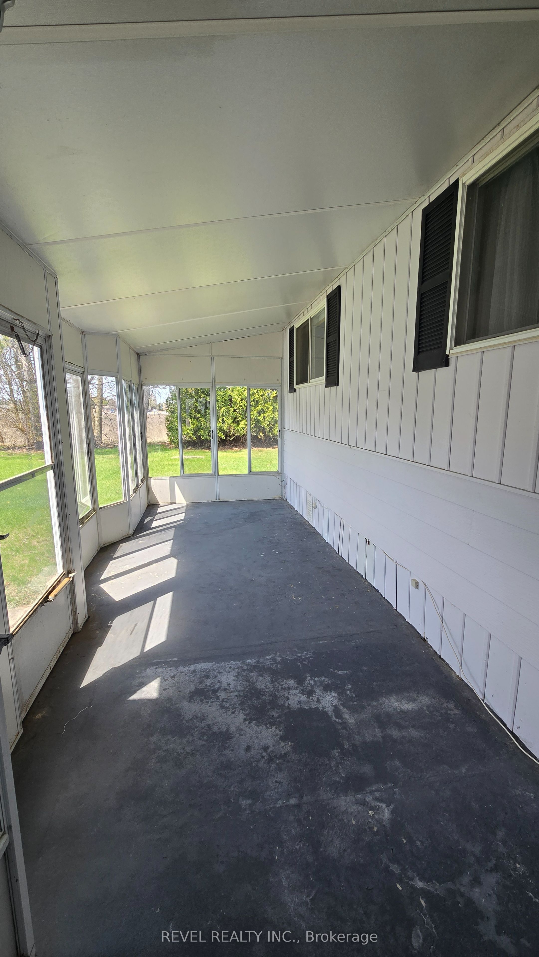 25 Miller Street Property Photo 34