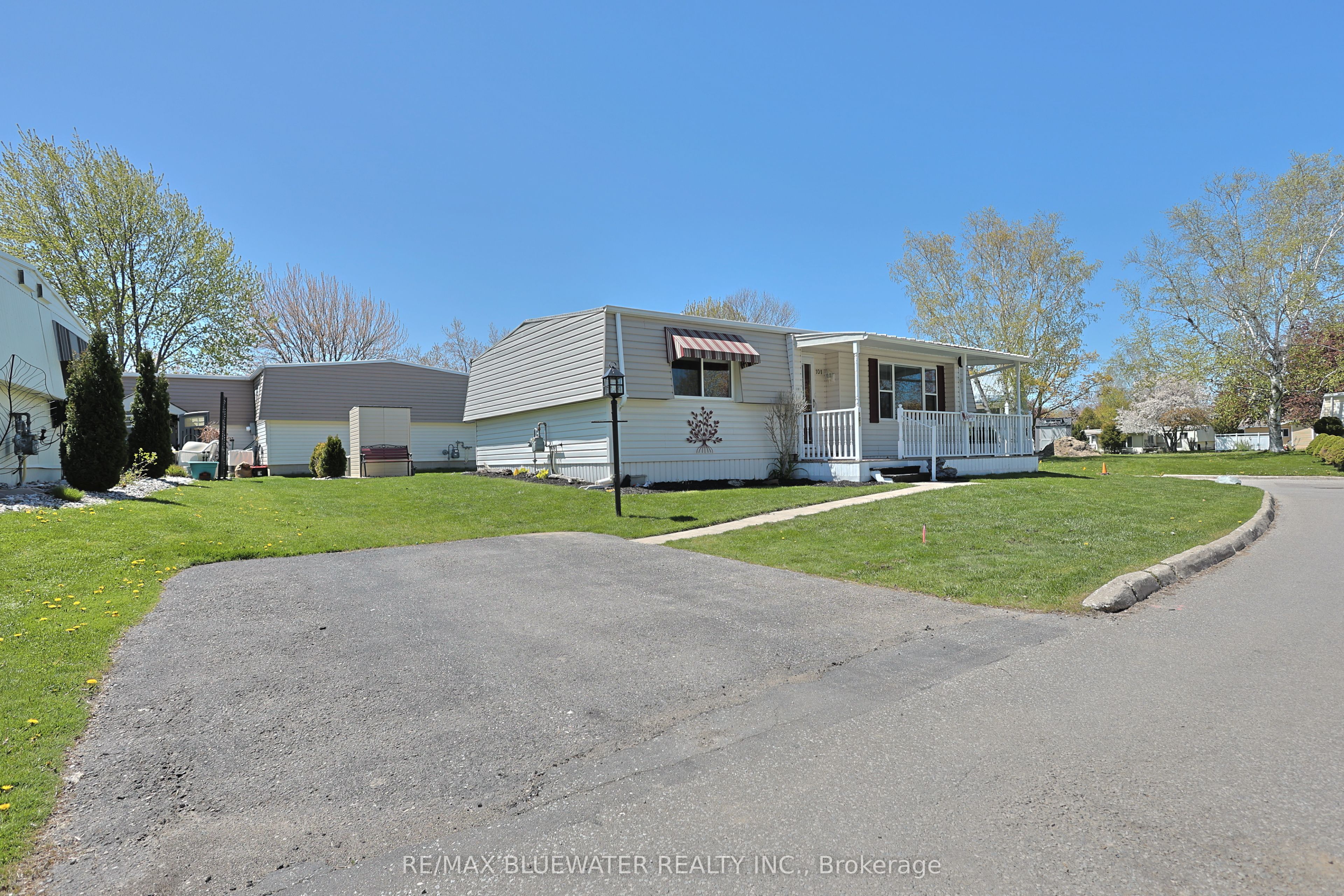 101 Shannon Boulevard Property Photo 6