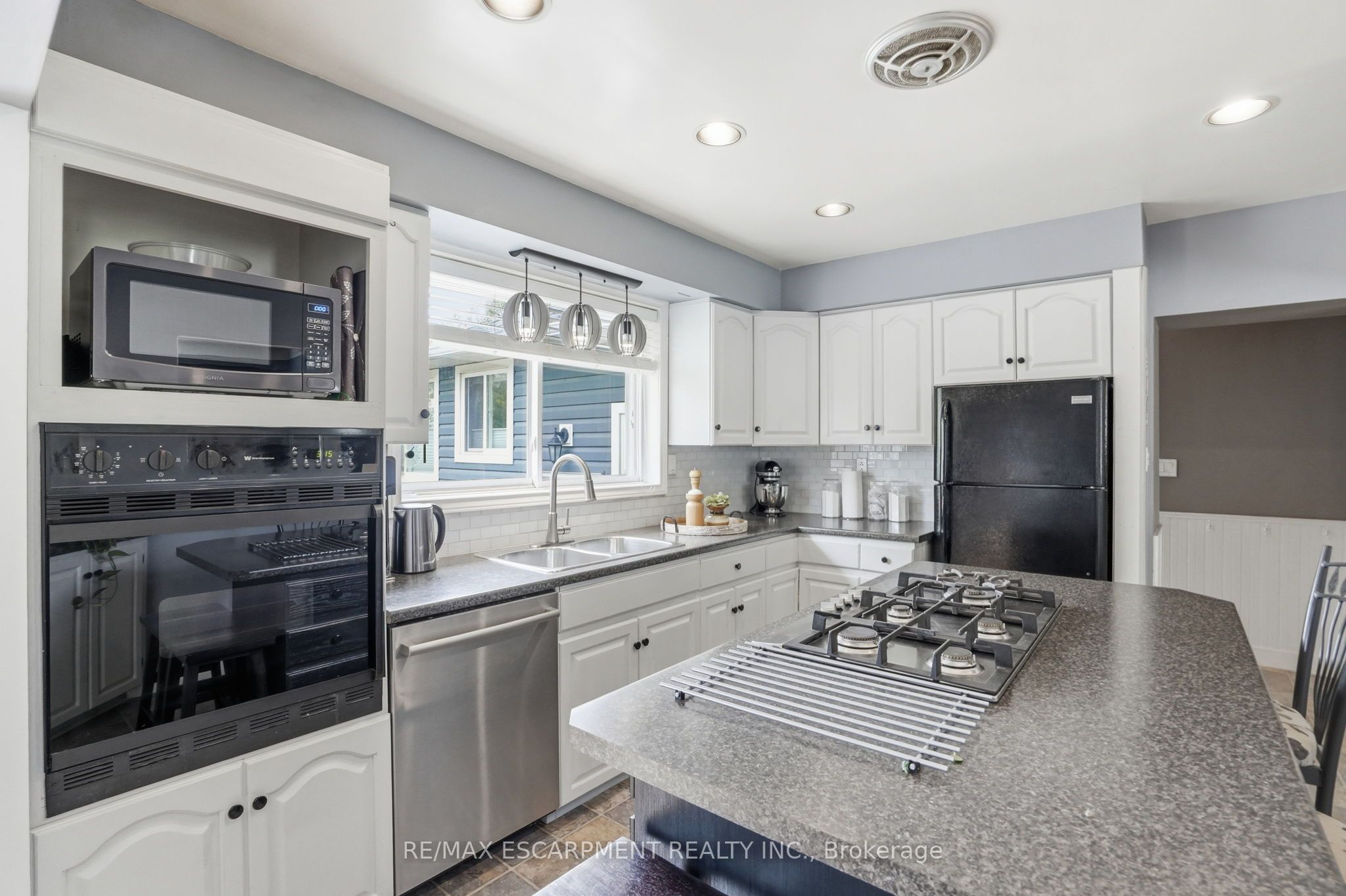 31 Algonquin Avenue Property Photo 14