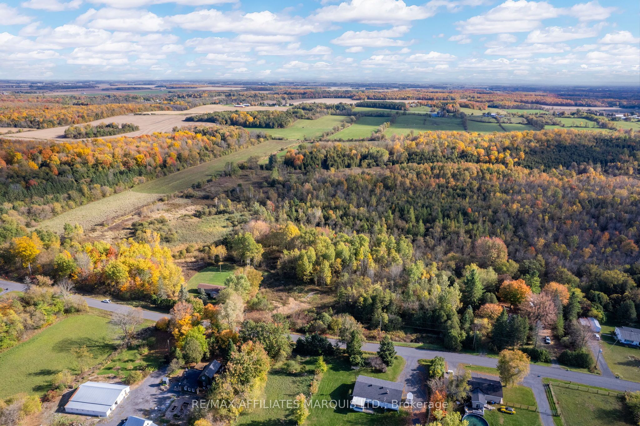 20188 Beaupre Road Property Photo 3