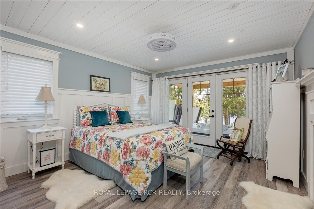 1093 North Bay Drive Property Photo 19