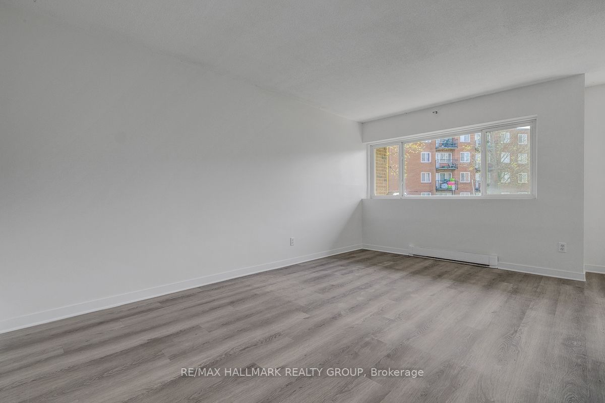2041 Arrowsmith Drive 105a Property Photo 6