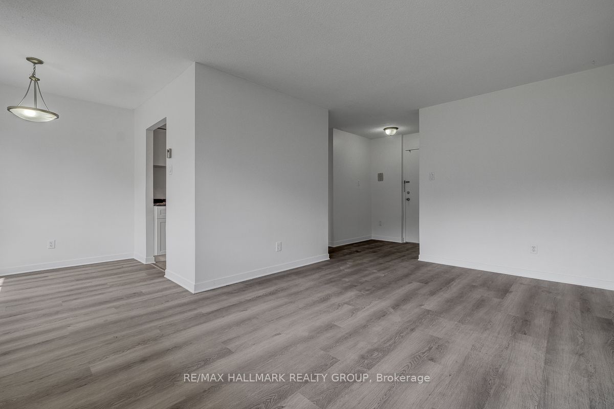 2041 Arrowsmith Drive 105a Property Photo 7