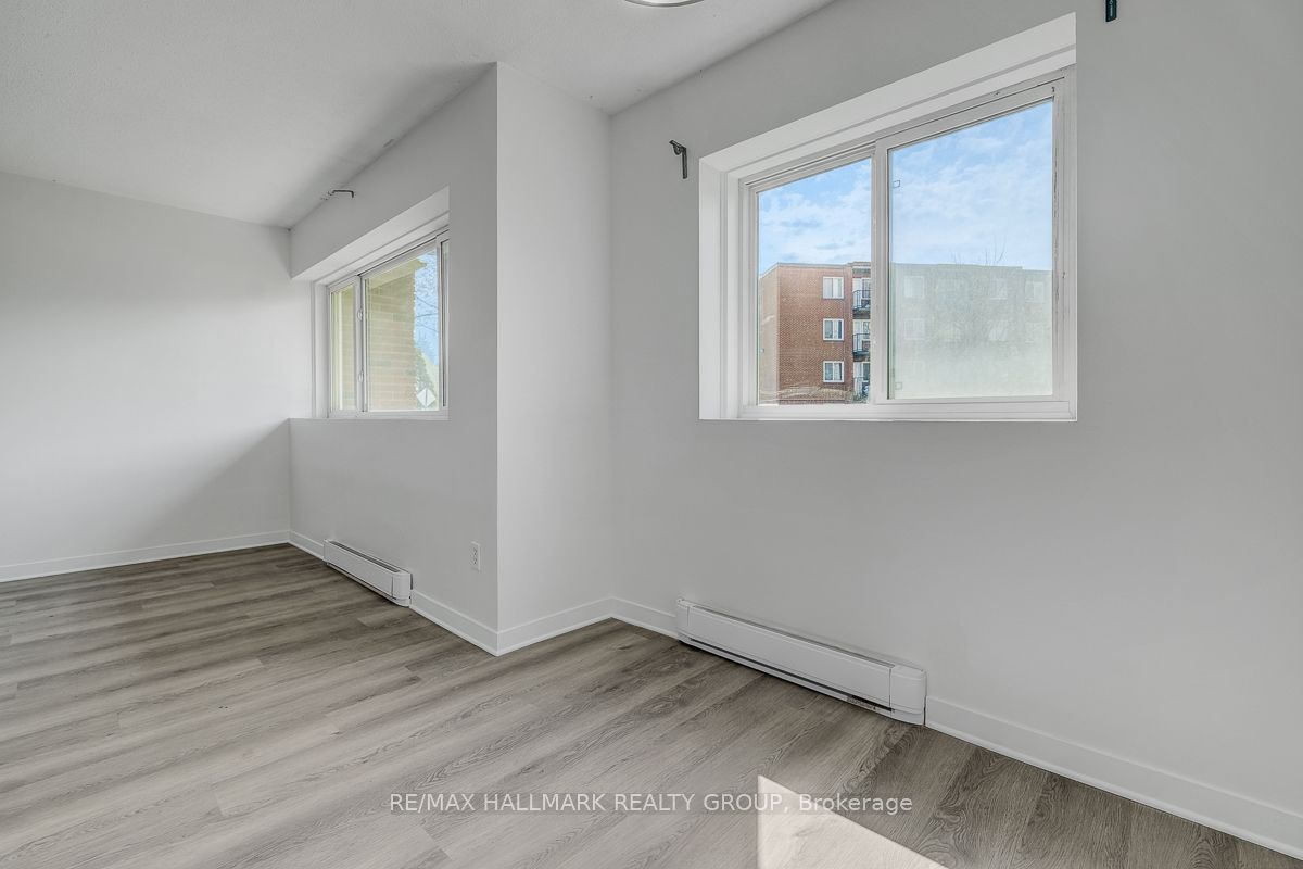 2041 Arrowsmith Drive 105a Property Photo 12
