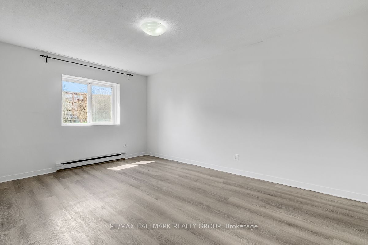2041 Arrowsmith Drive 105a Property Photo 16