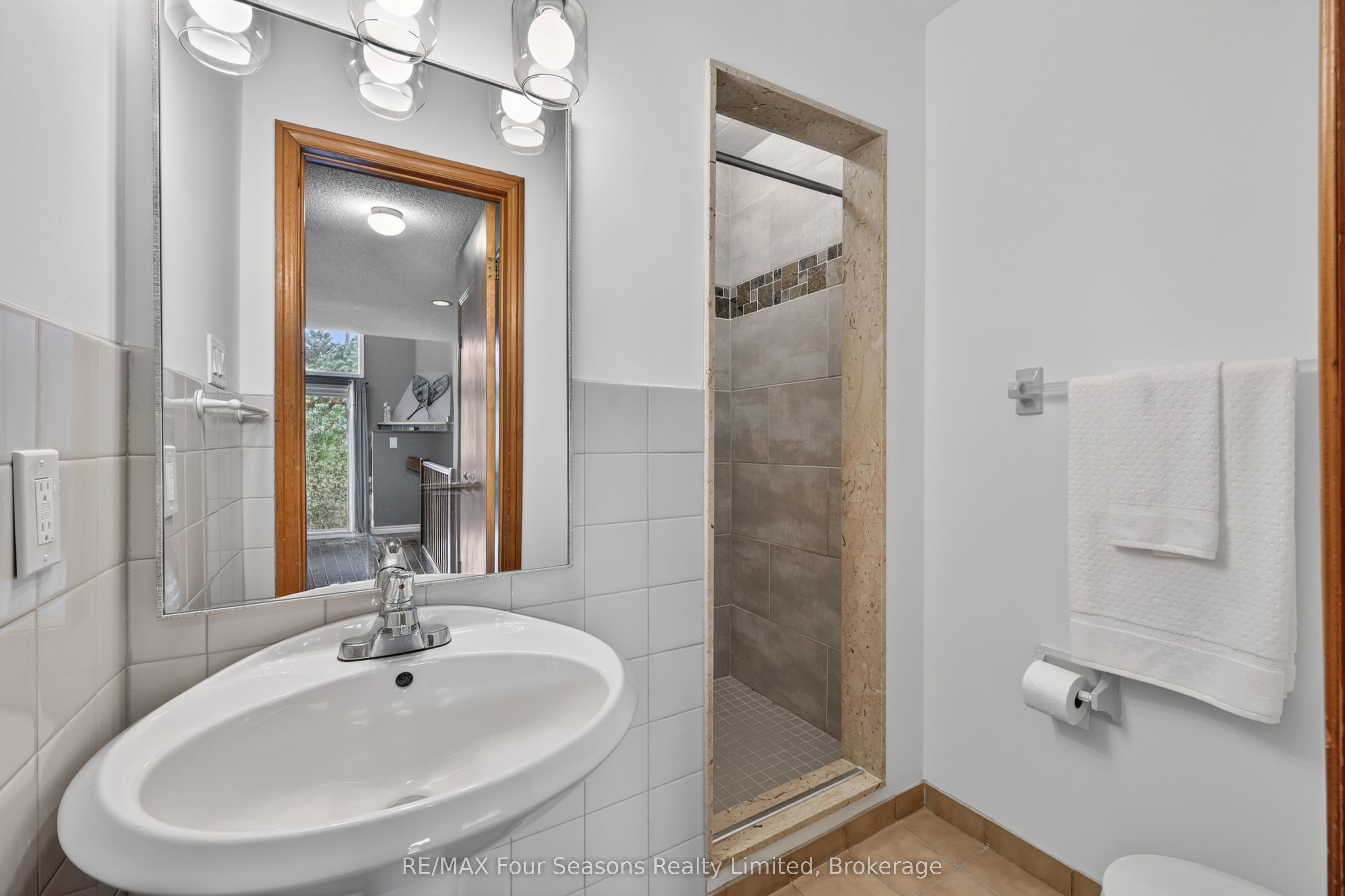 104 Kellie's Way 21 Property Photo 25