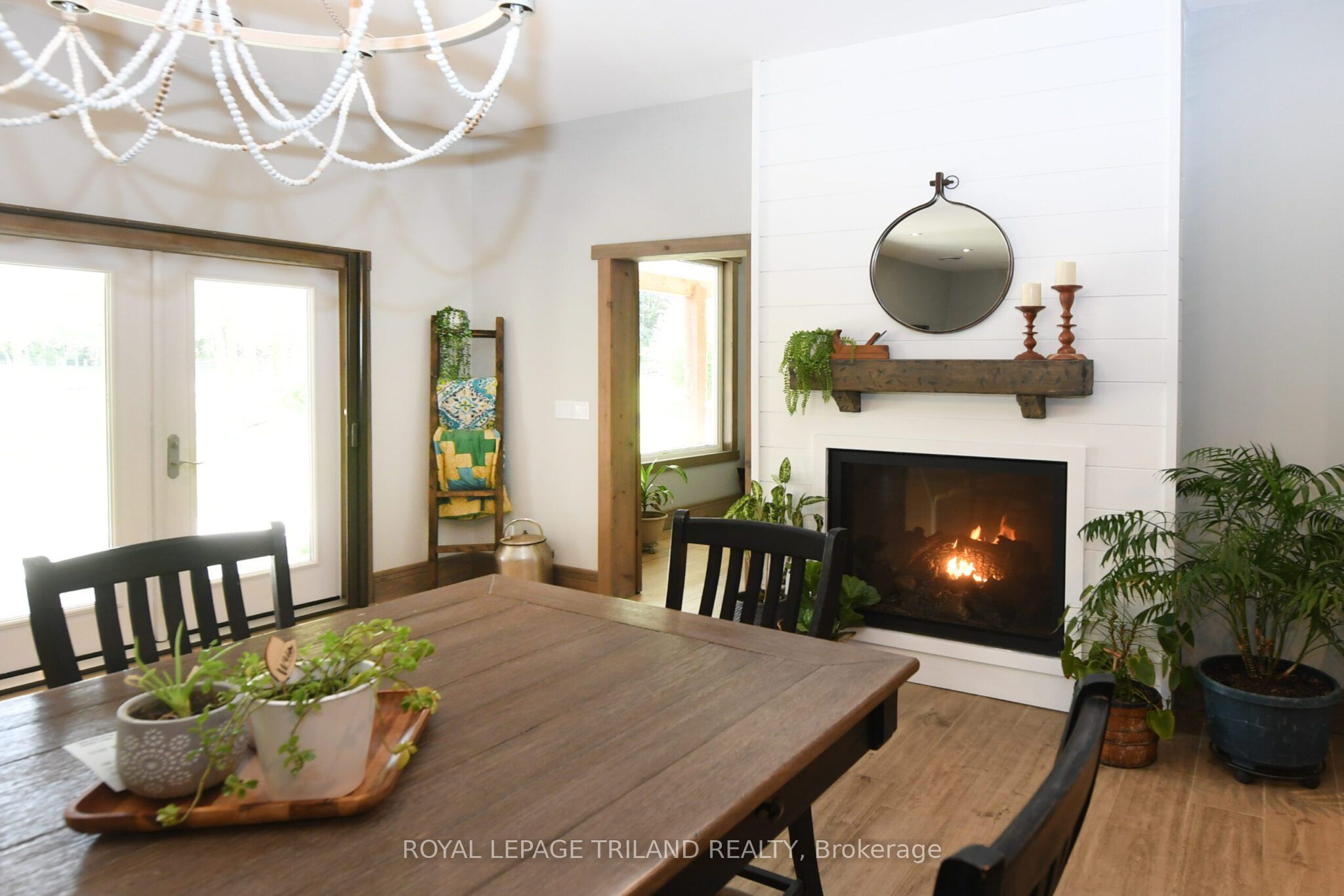 7264 Ridge Road Property Photo 13