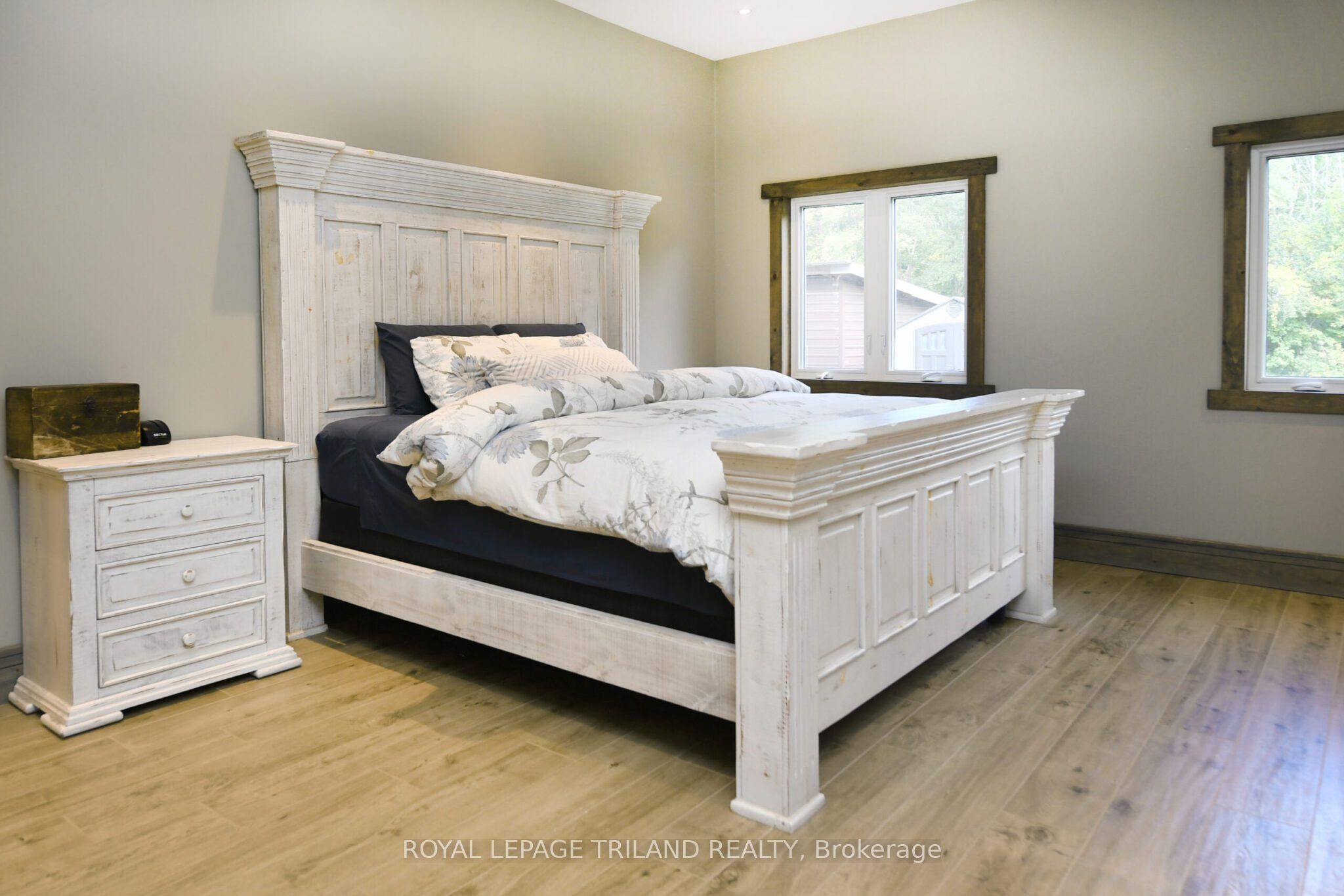 7264 Ridge Road Property Photo 22