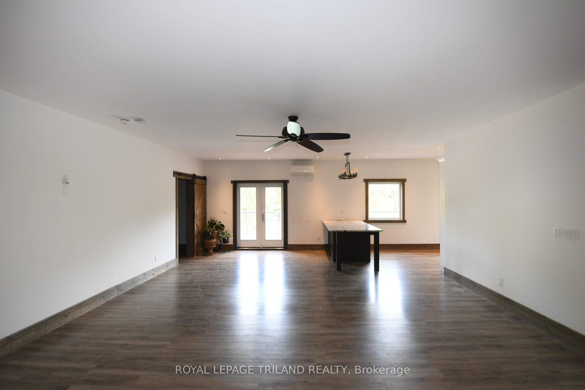 7264 Ridge Road Property Photo 27