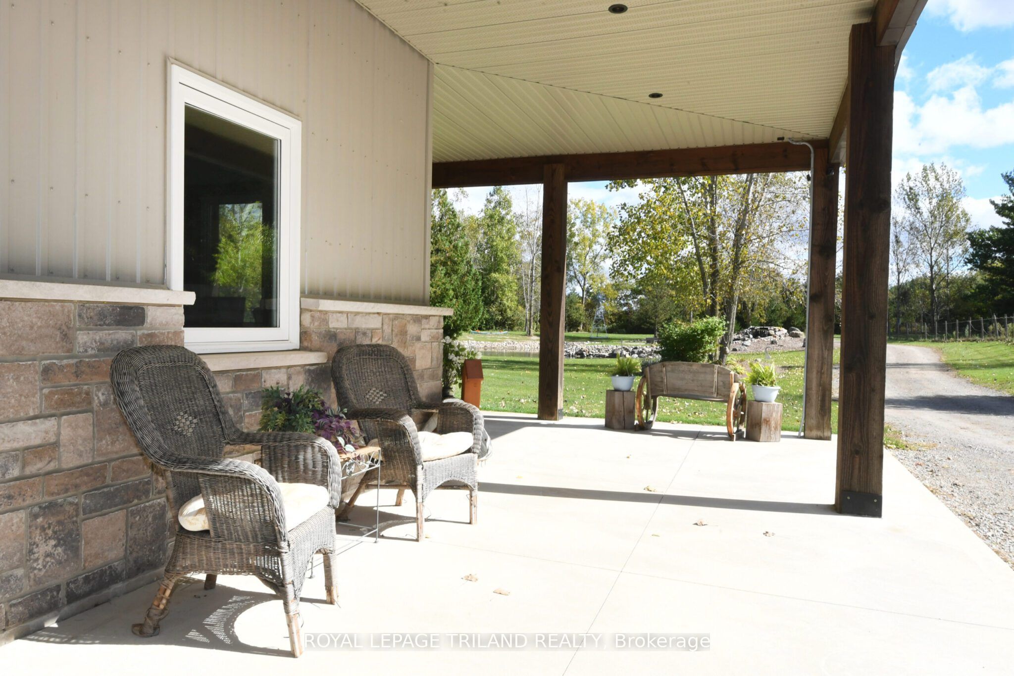 7264 Ridge Road Property Photo 31