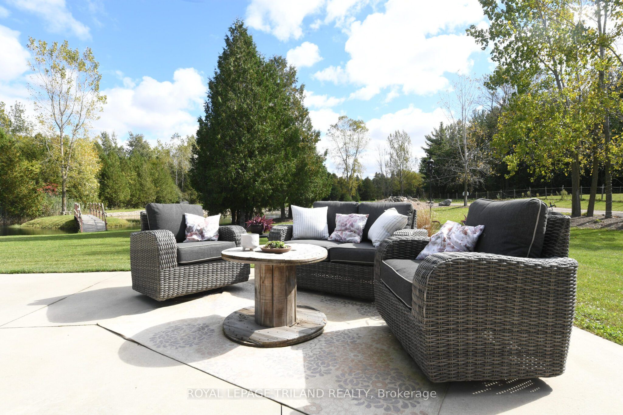 7264 Ridge Road Property Photo 33