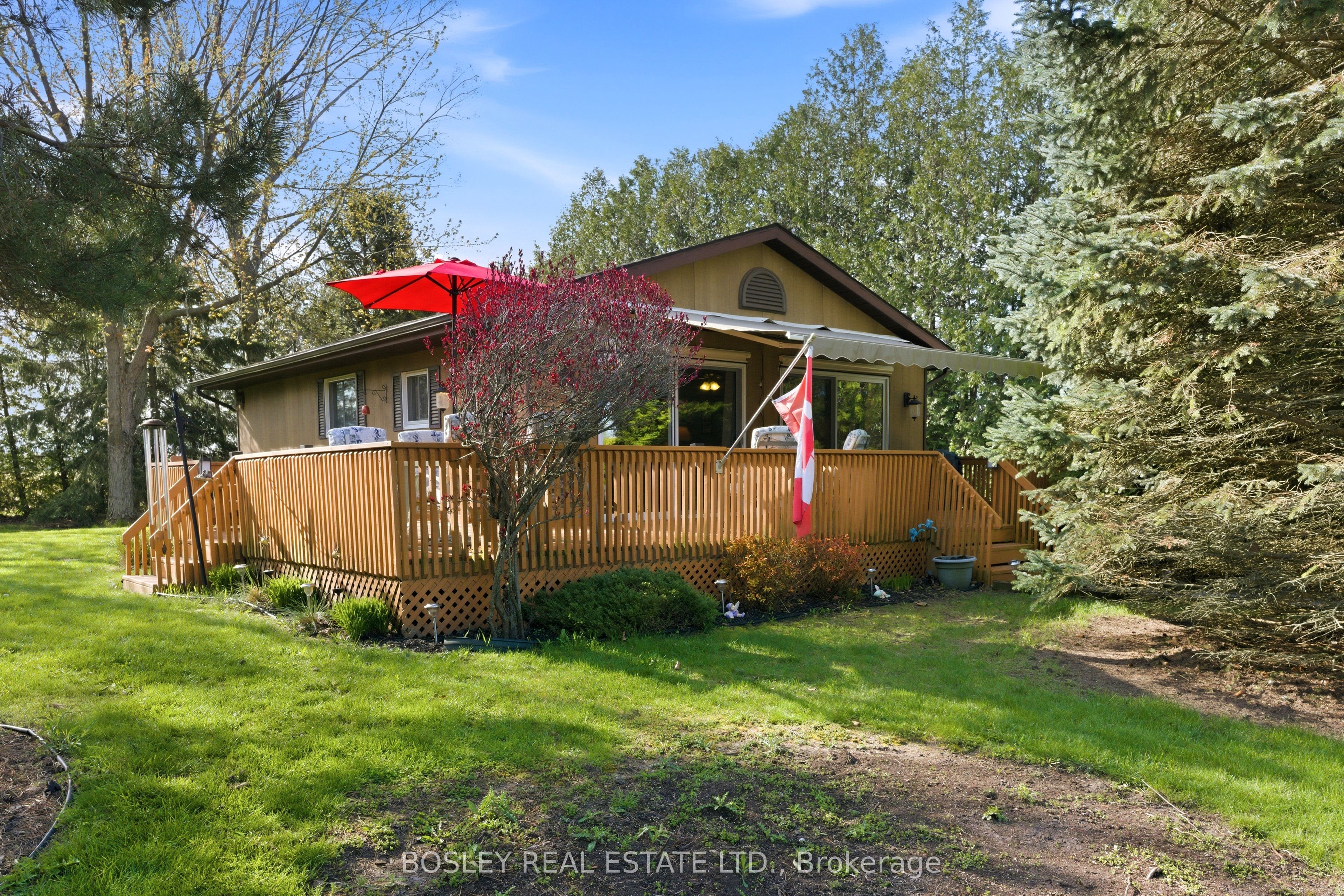 71738 Old Cedarbank Lane Property Photo 1