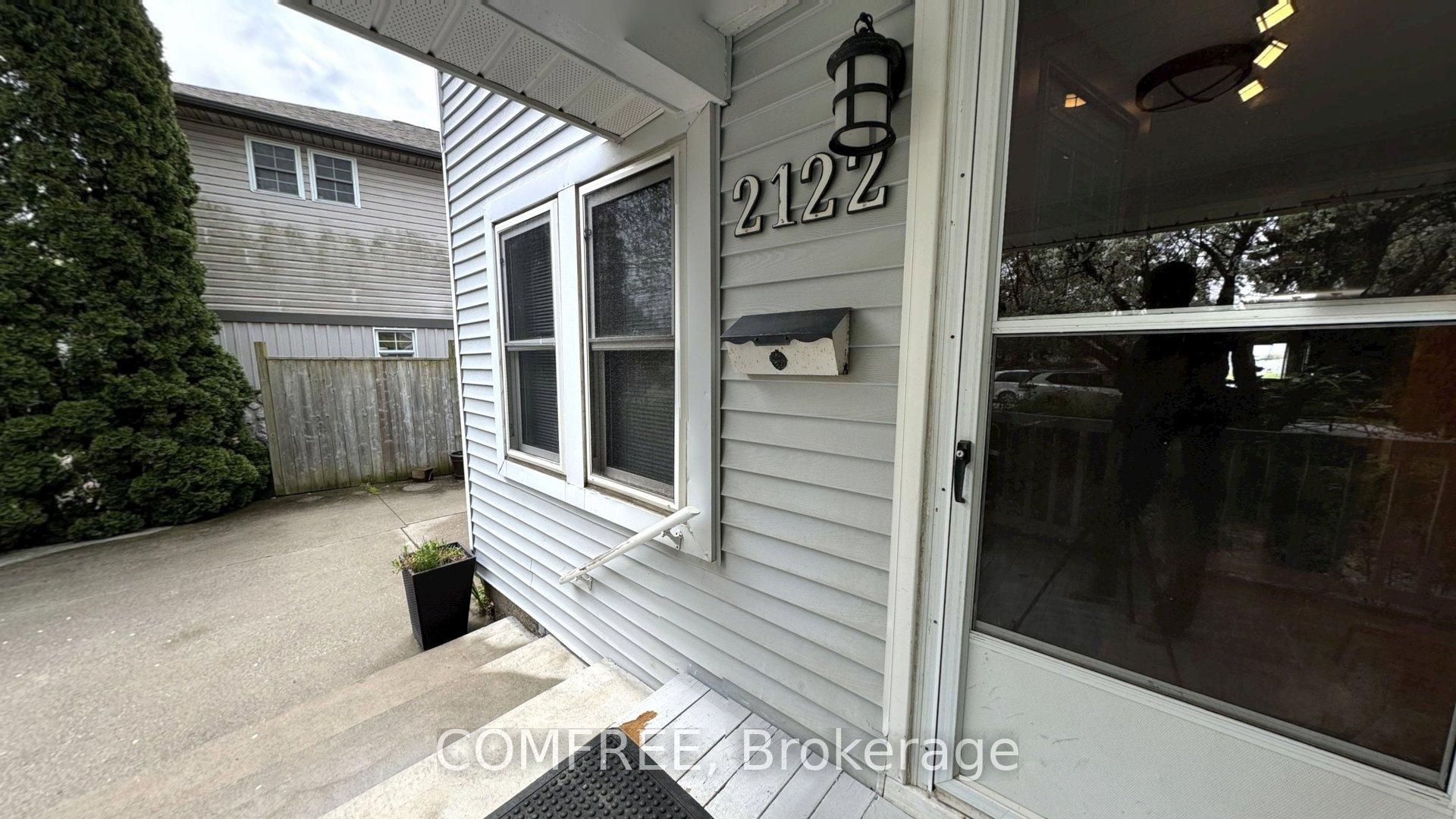 2122 Old Front Road Property Photo 2