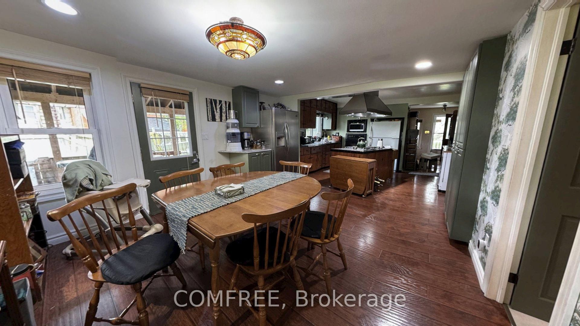 2122 Old Front Road Property Photo 9