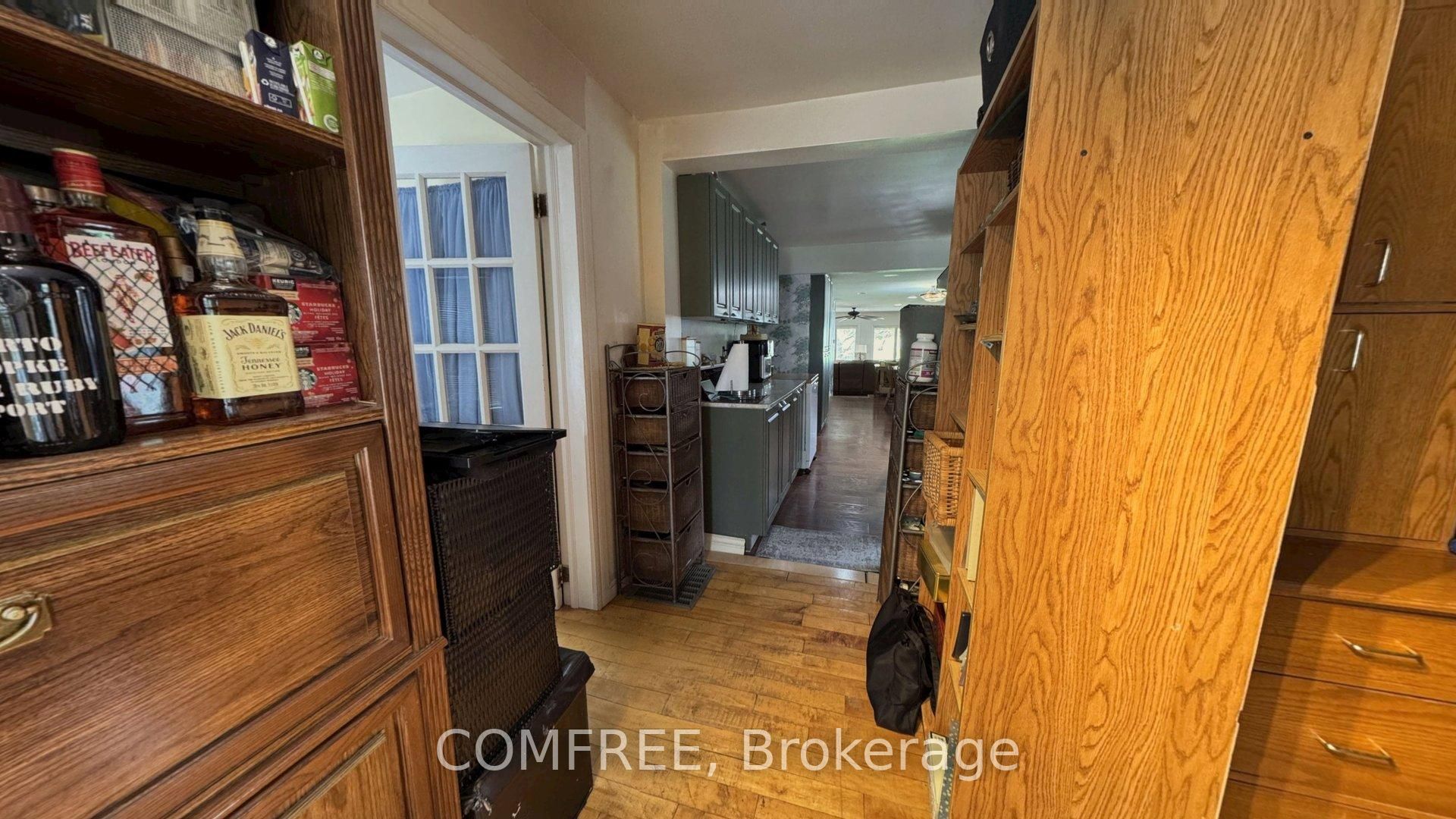 2122 Old Front Road Property Photo 15