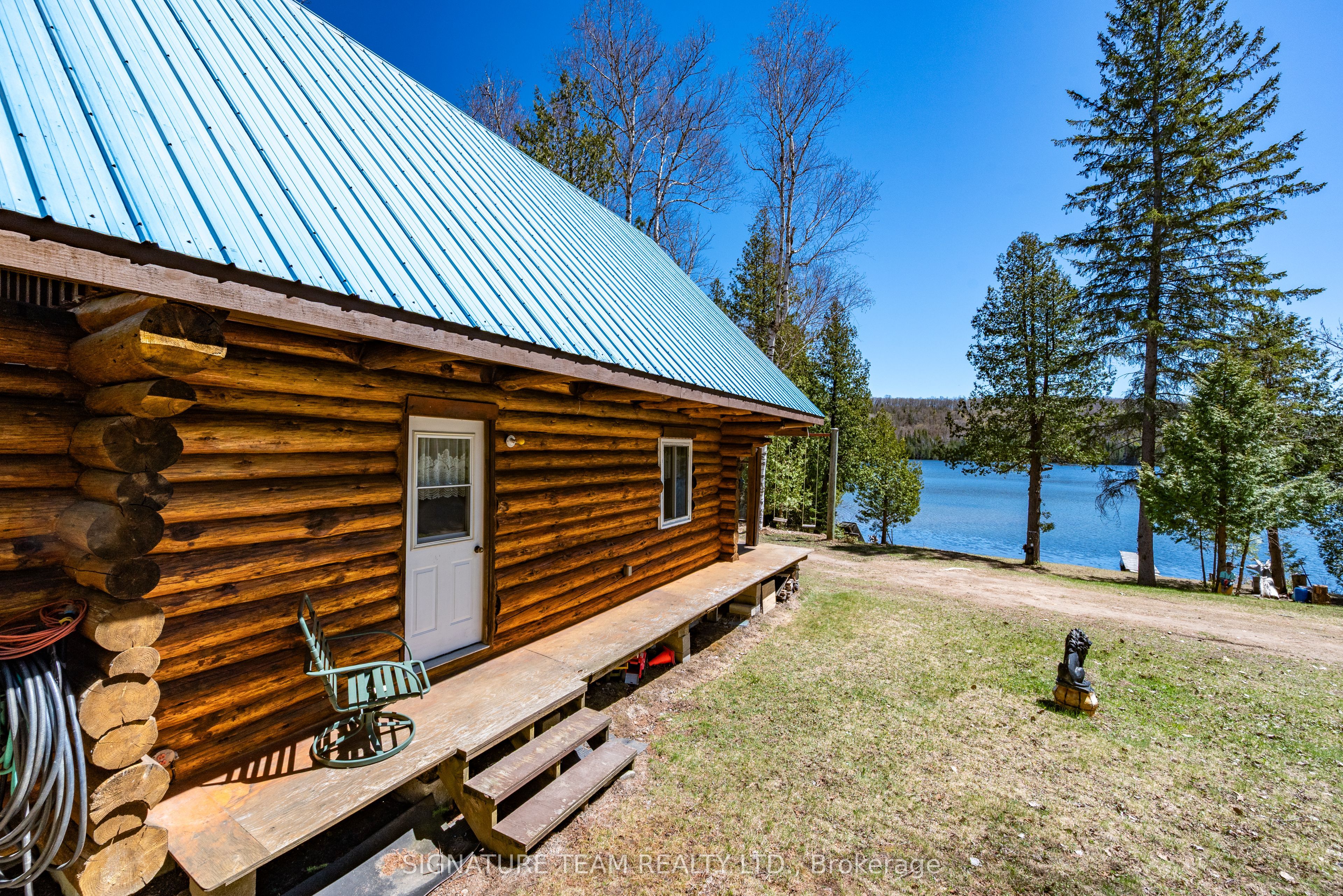 527 A Lorwell Lake Lane Property Photo 1