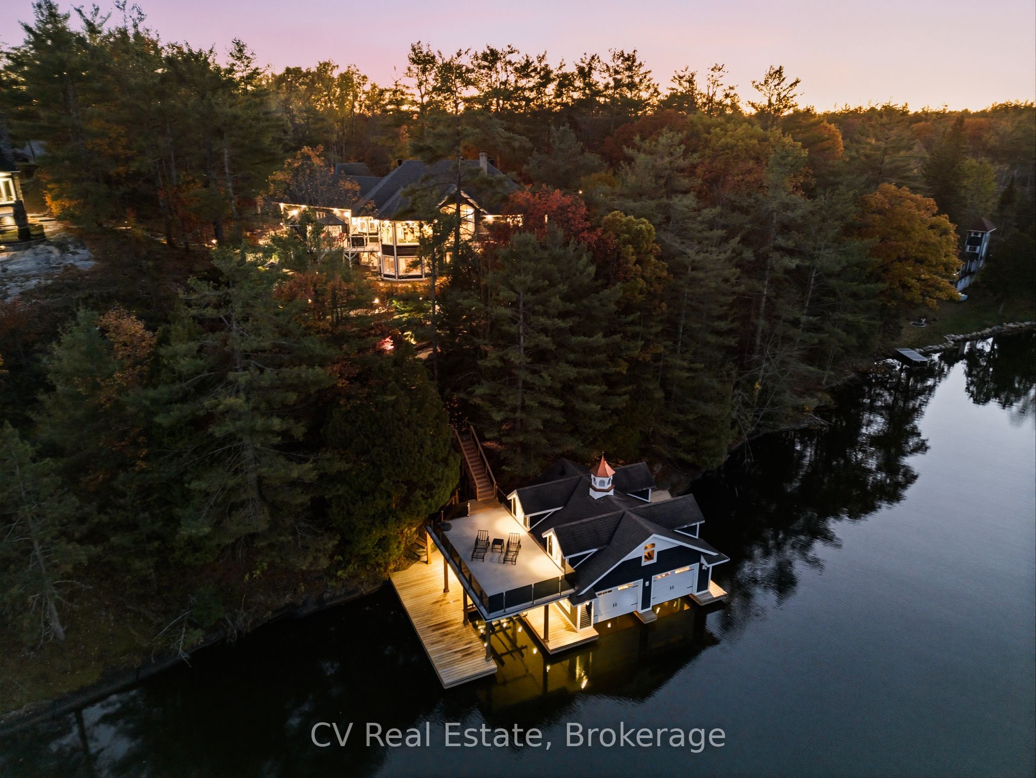 1056 & 1060 S Sunset Bay Rd Property Photo 8