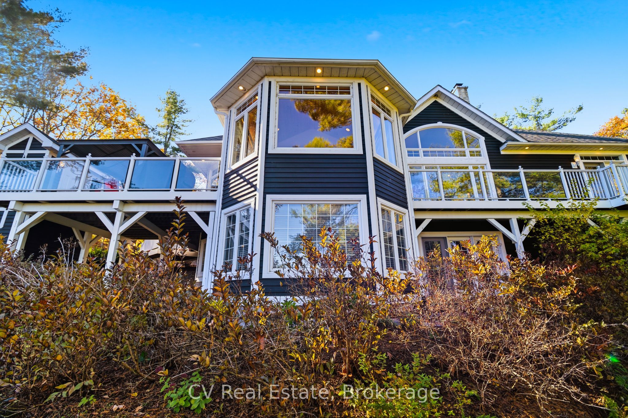 1056 & 1060 S Sunset Bay Rd Property Photo 14
