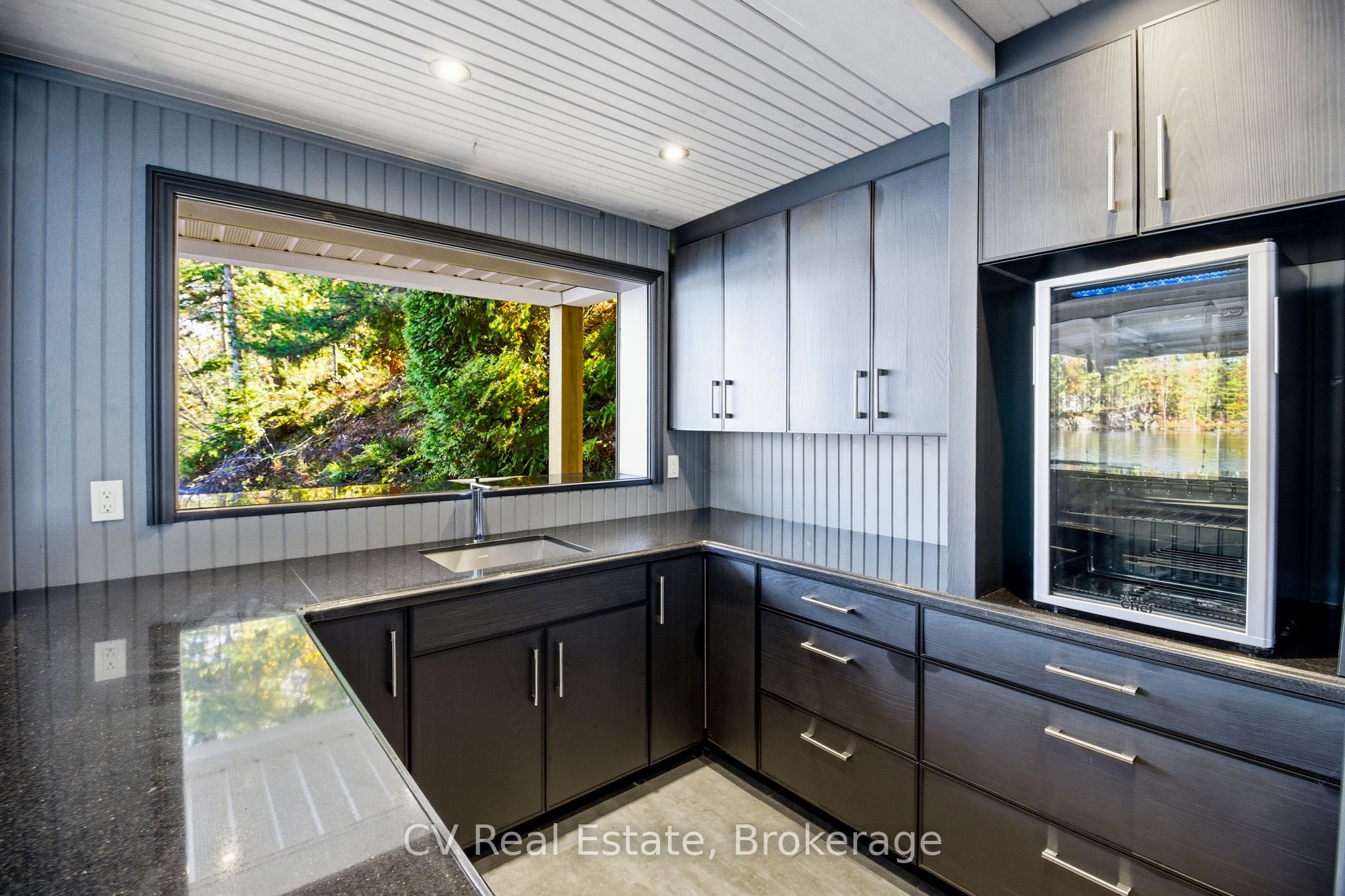 1056 & 1060 S Sunset Bay Rd Property Photo 49