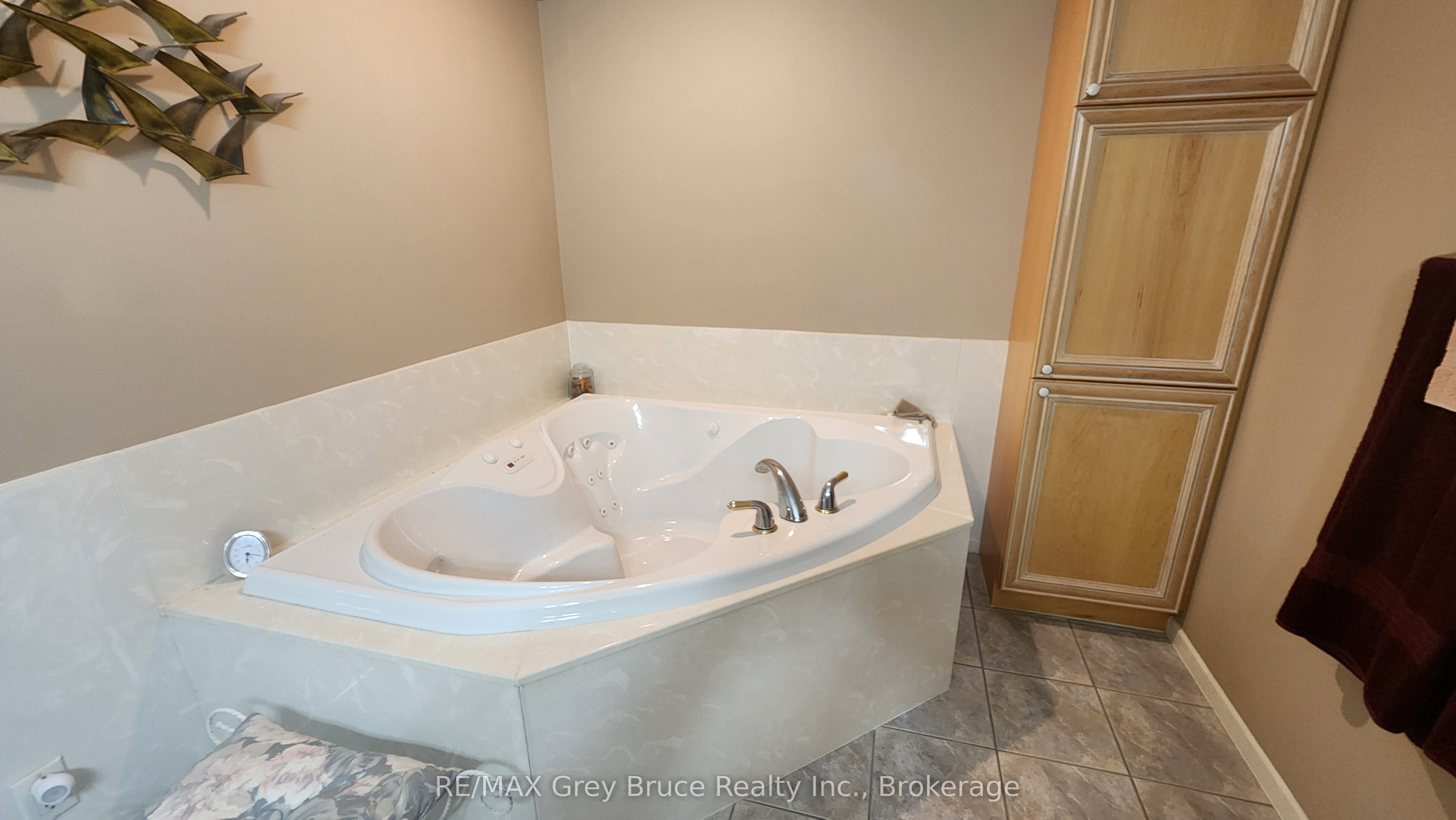 340 Barney's Boulevard Property Photo 25