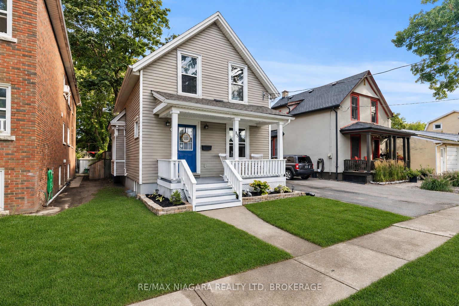 85 Maple Street Property Photo 4