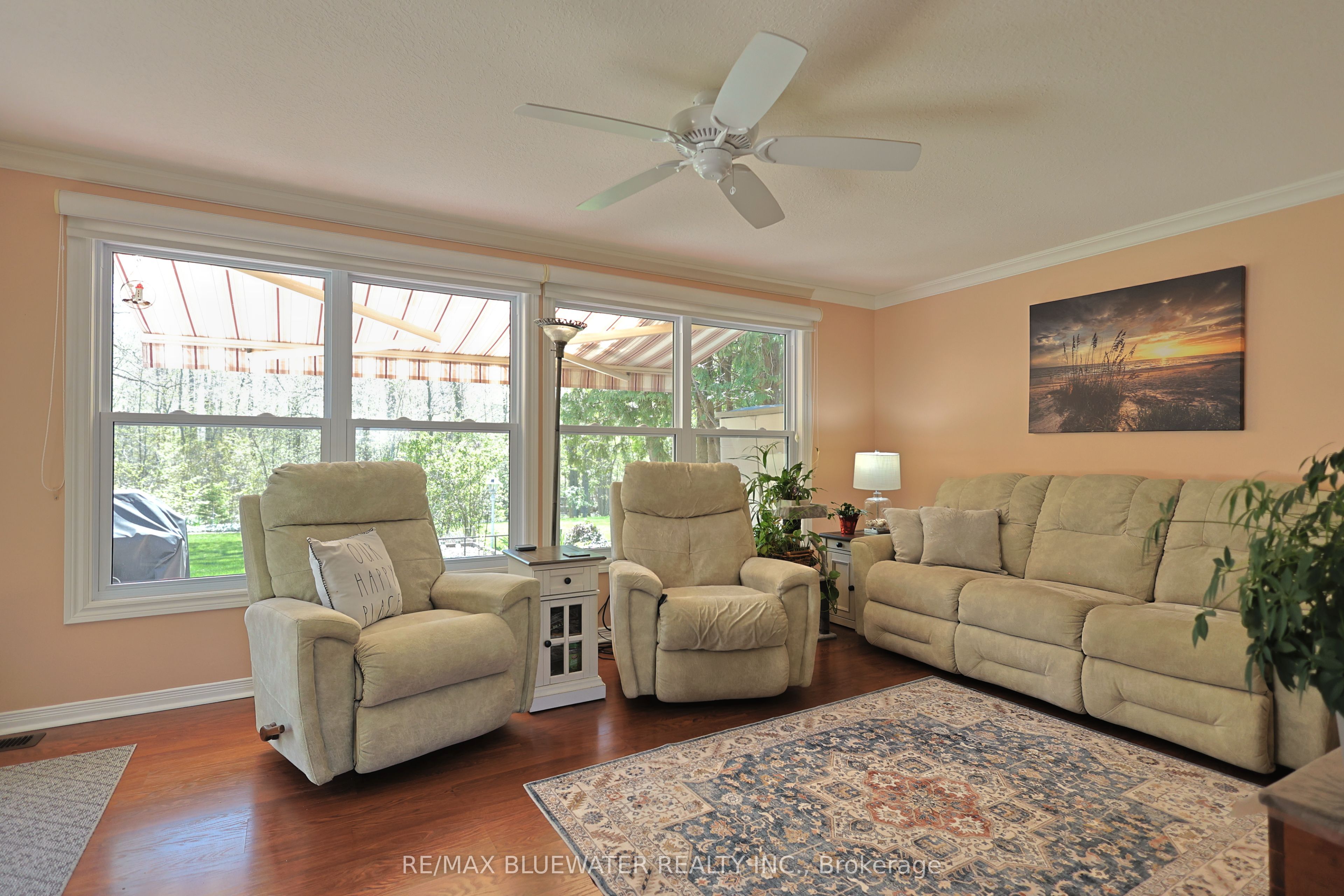 350 Shannon Boulevard Property Photo 26
