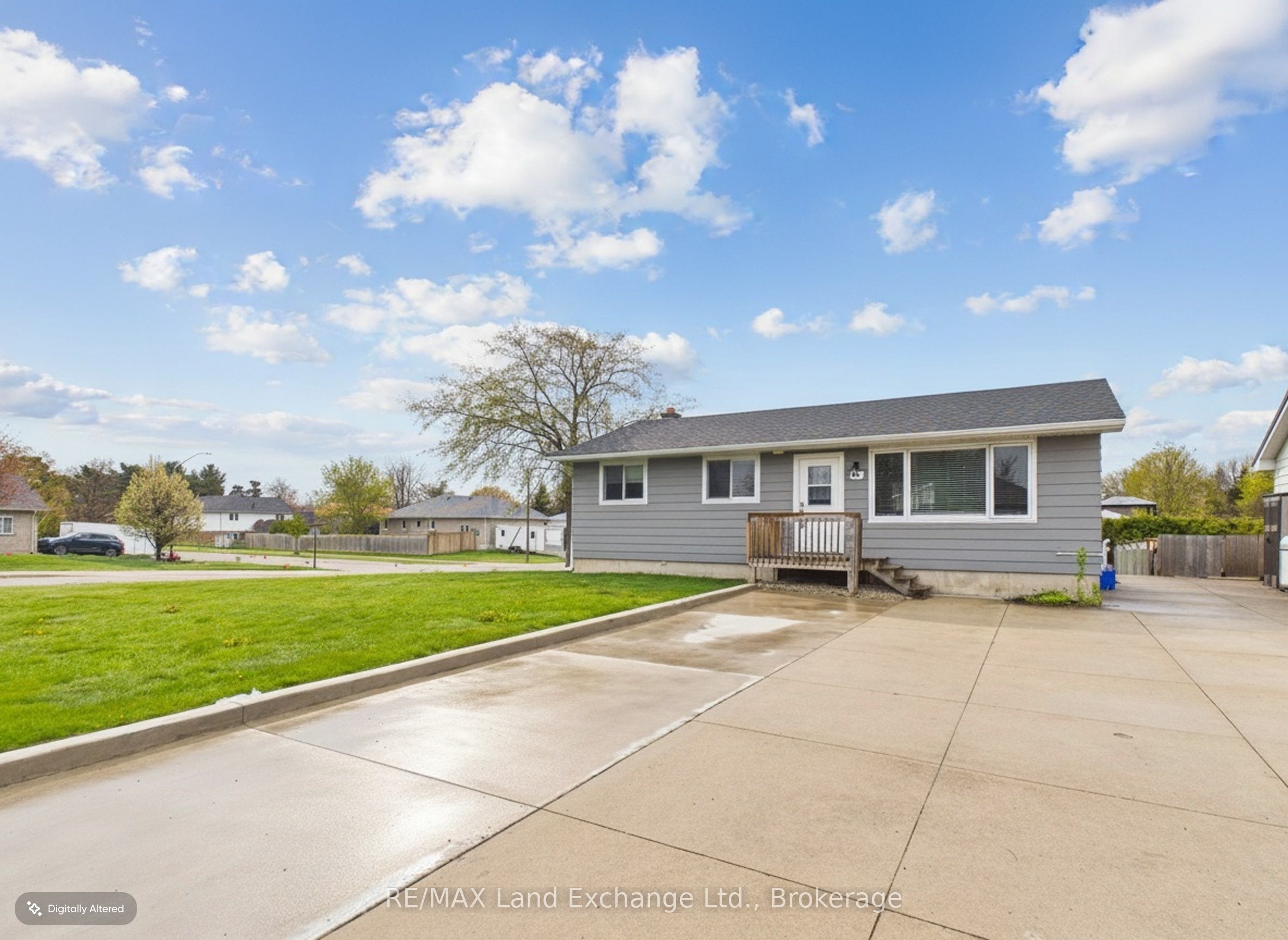 490 St Albert Street Property Photo 1