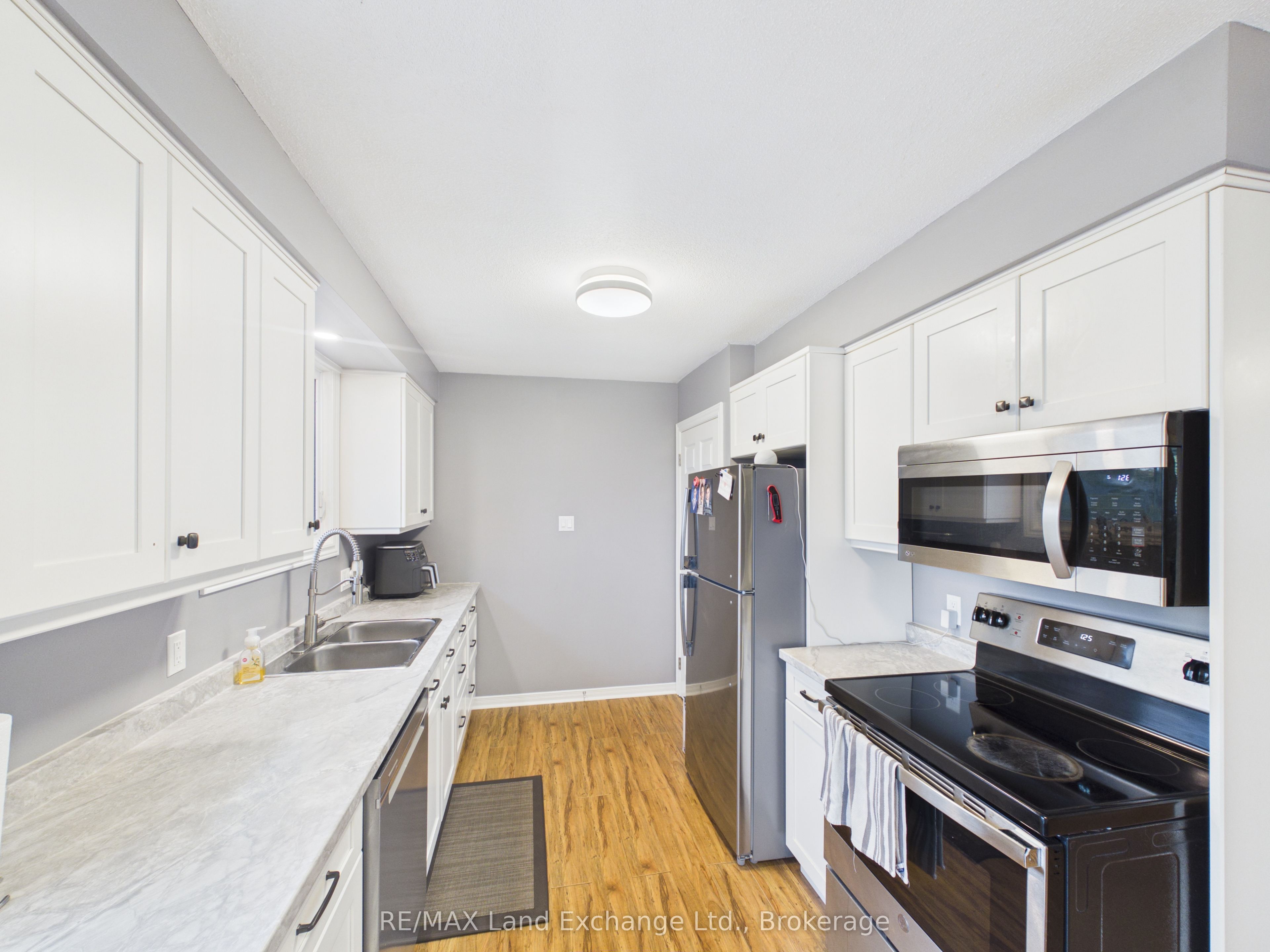 490 St Albert Street Property Photo 10