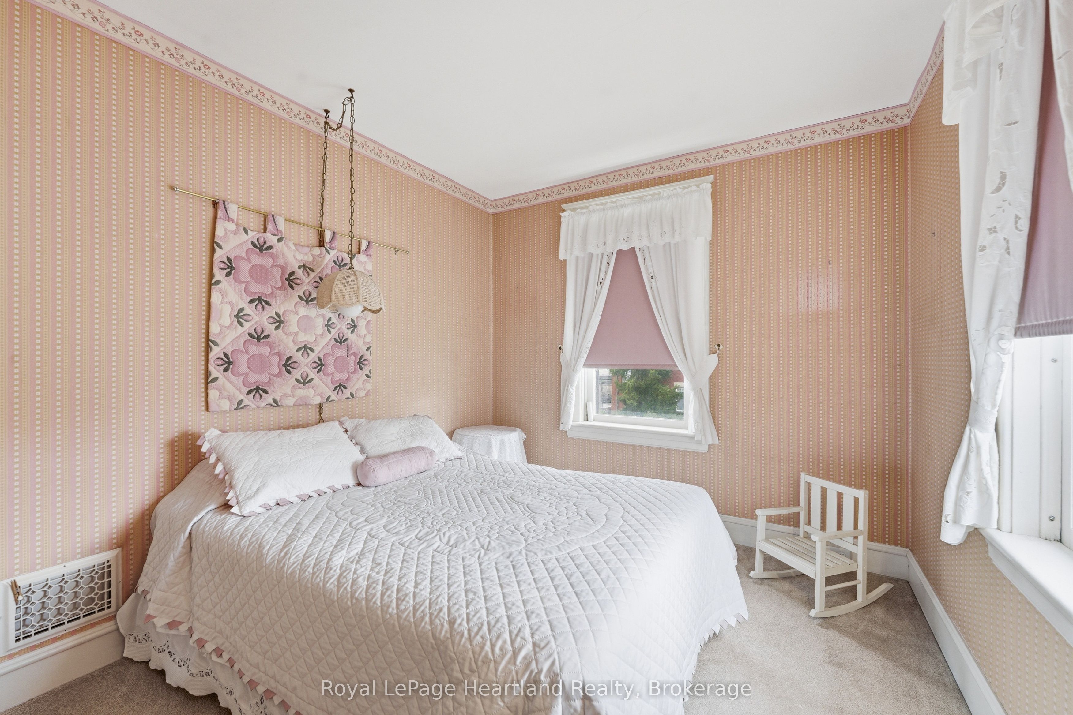 138 St. David Street Property Photo 33