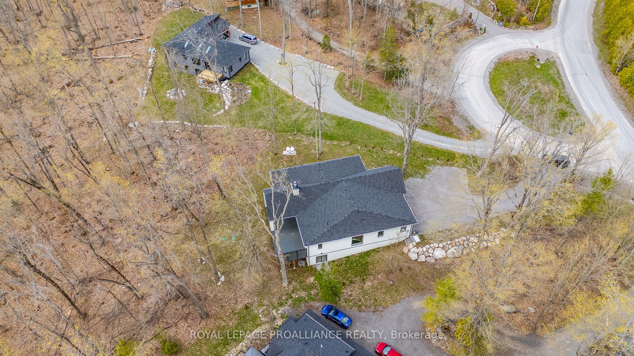160 Sumcot Drive Property Photo 44