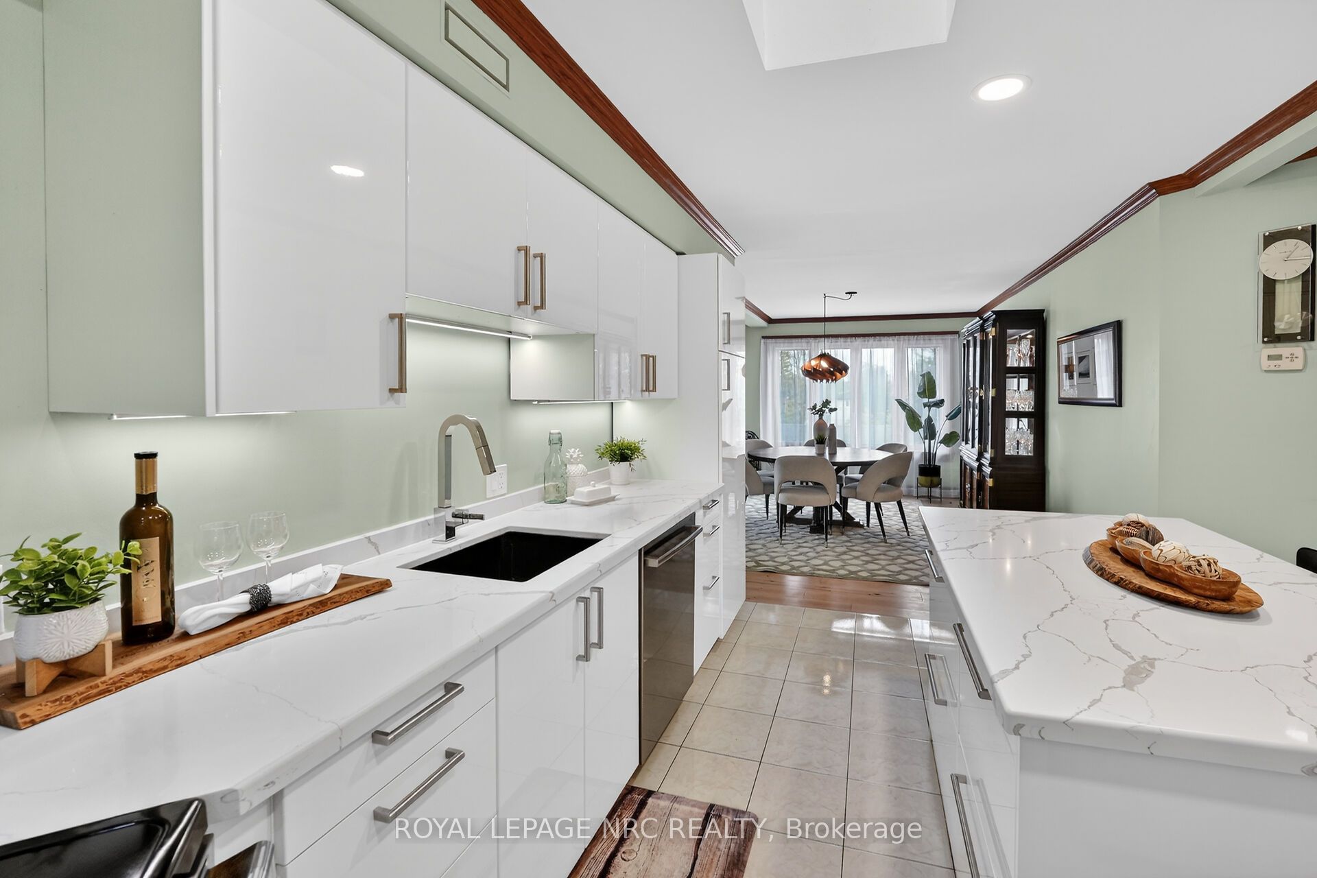 55 Main Street 302 Property Photo 15