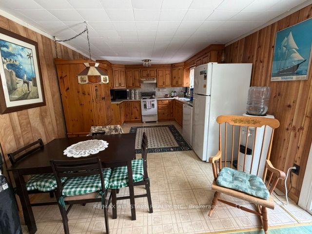 480 Kennedy Drive Property Photo 7