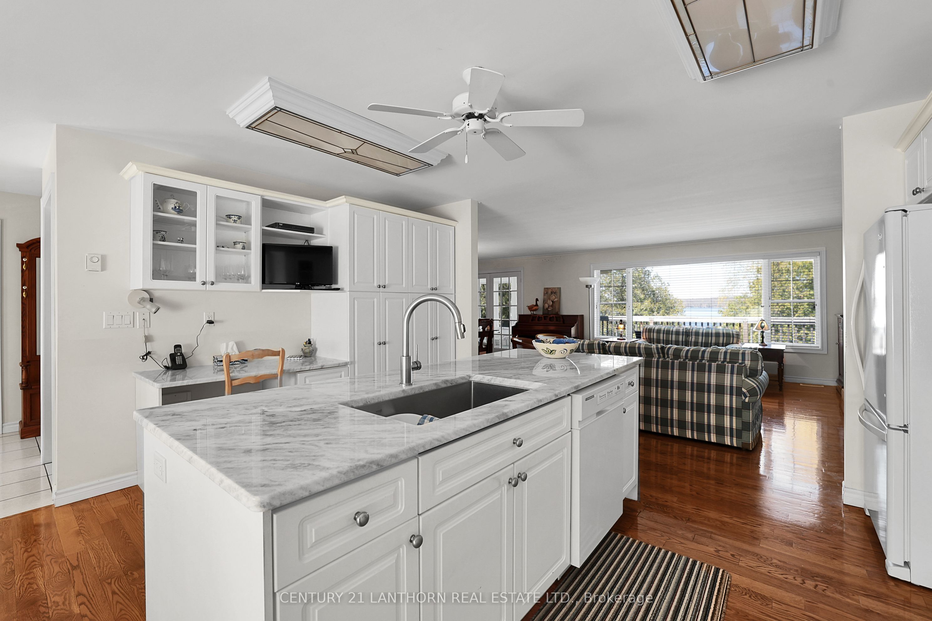 251 High Shore Road Property Photo 18