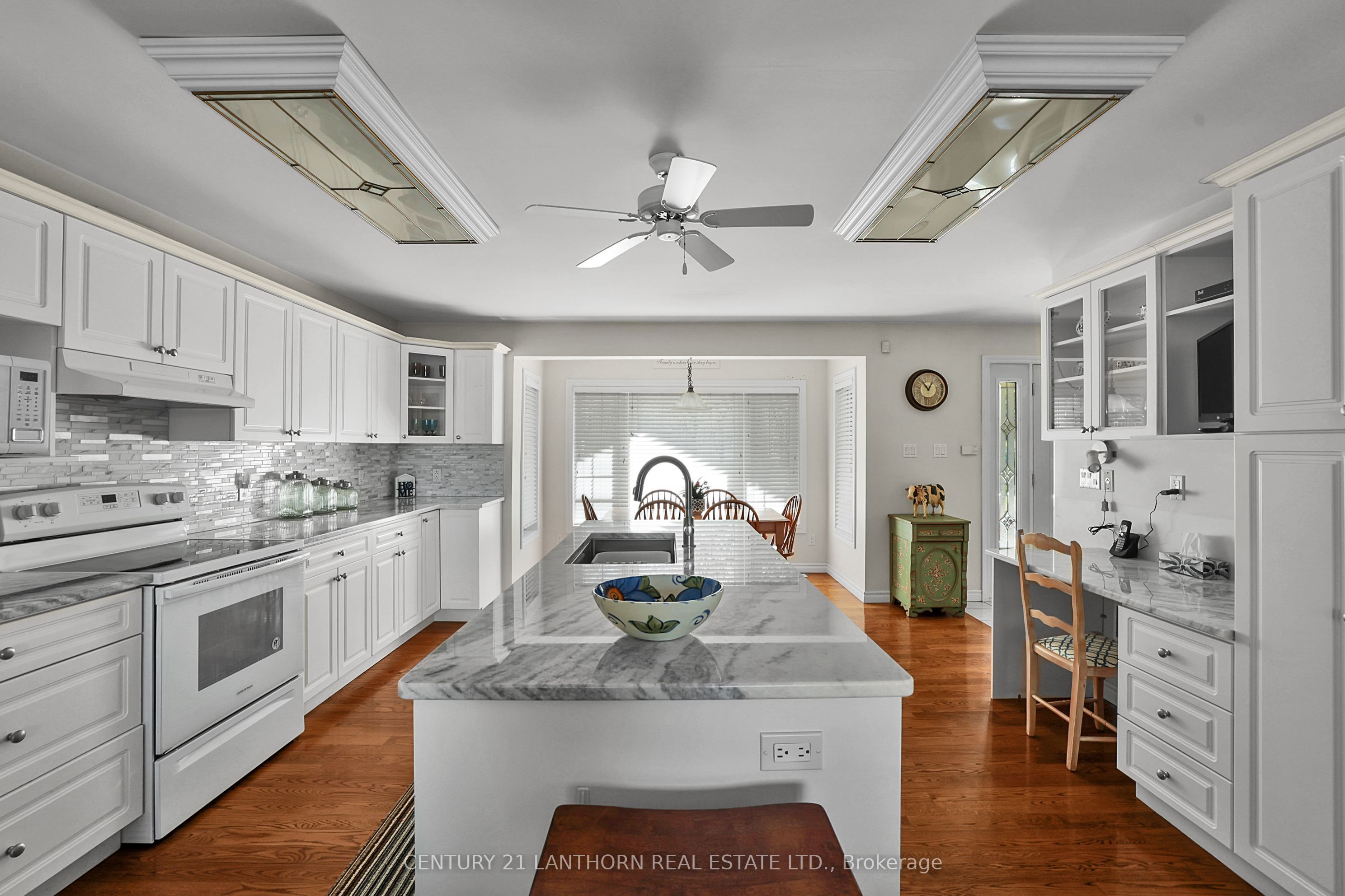 251 High Shore Road Property Photo 19