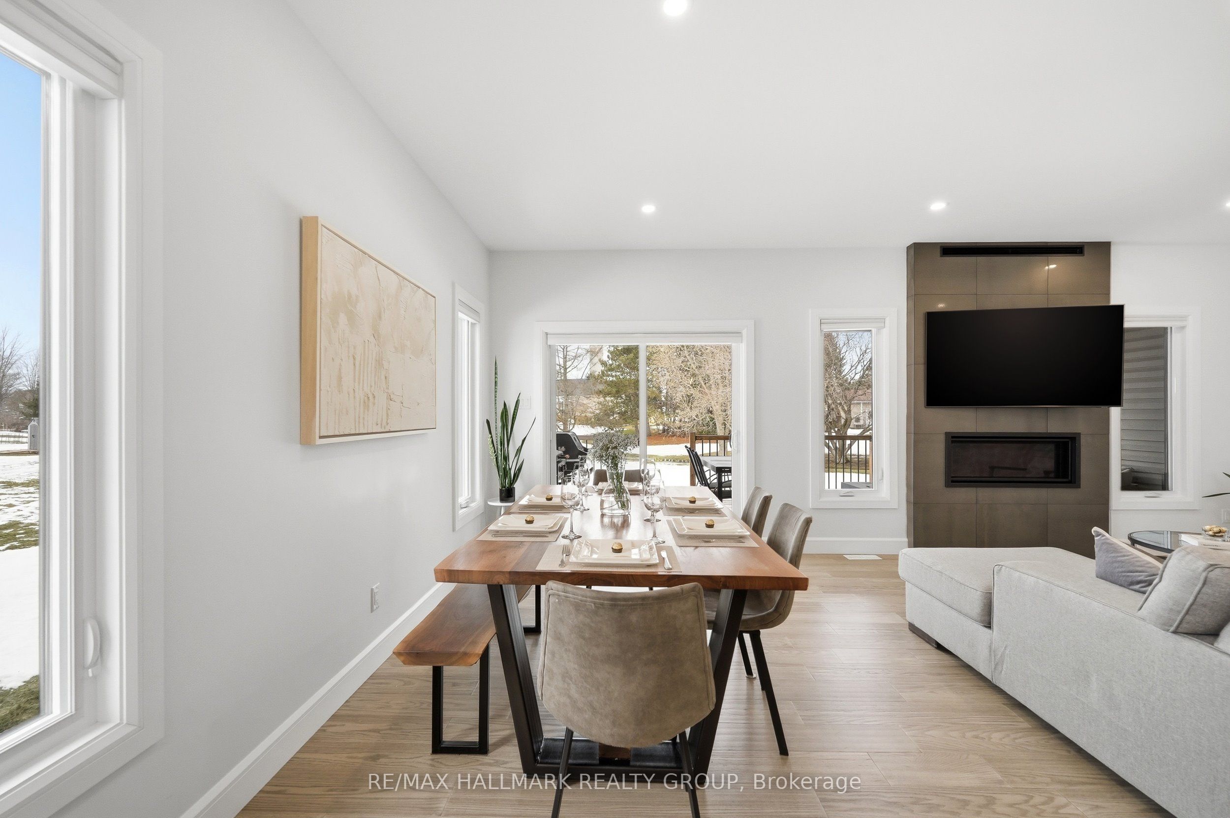 21 Maxime Court Property Photo 8